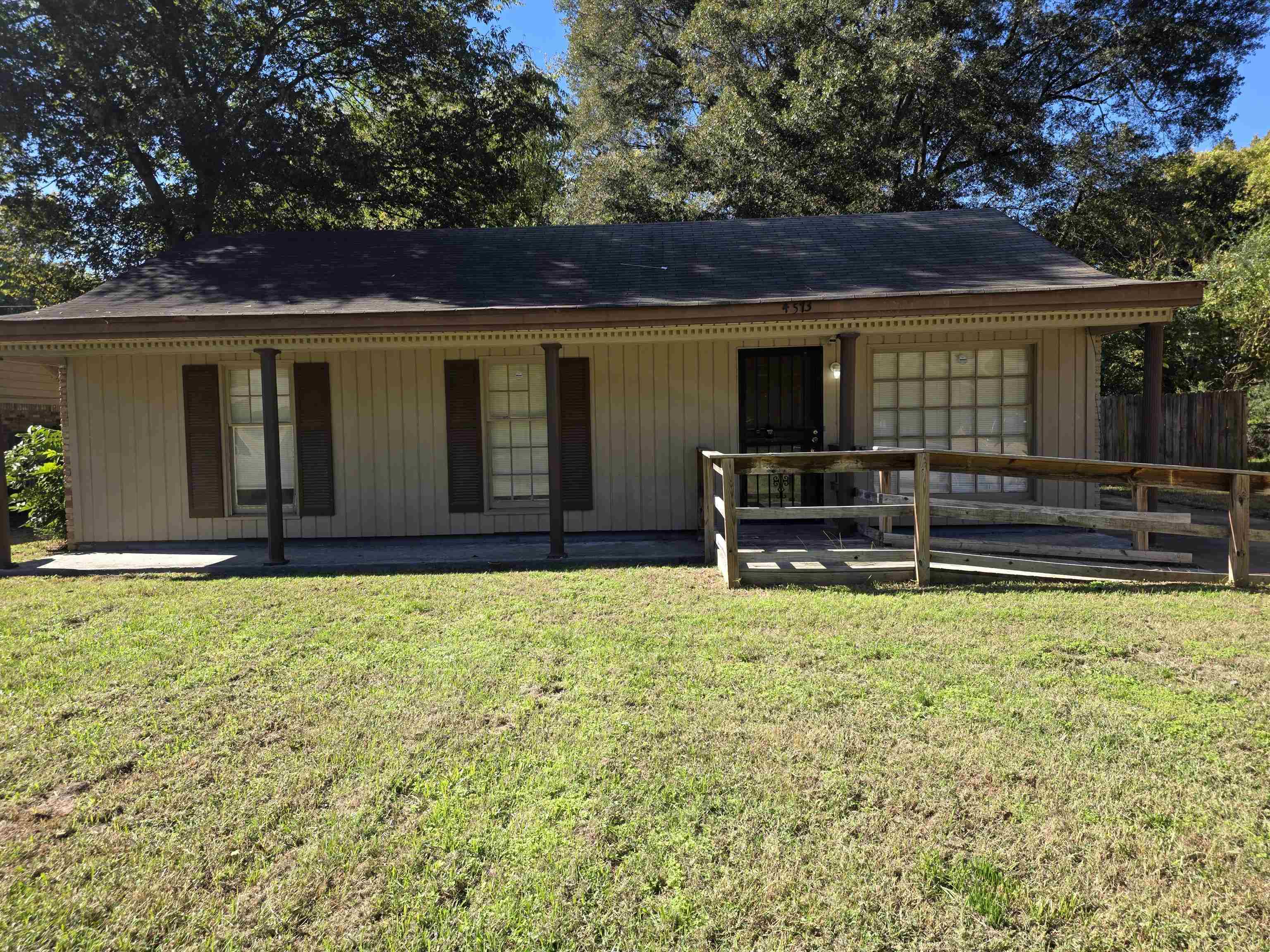 4573 Appleville St Property Photo 1