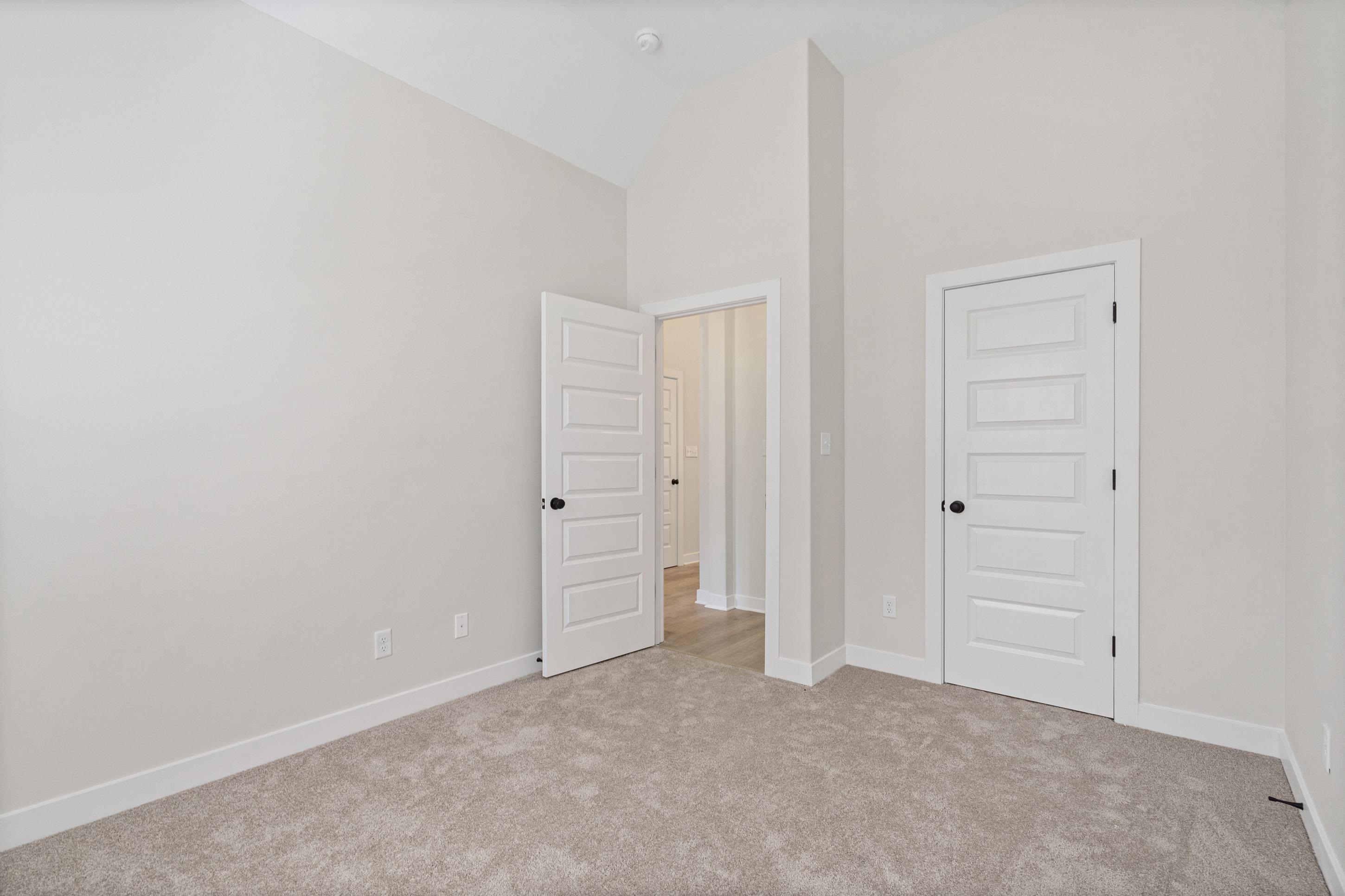 38 Rose Bush St Property Photo 15