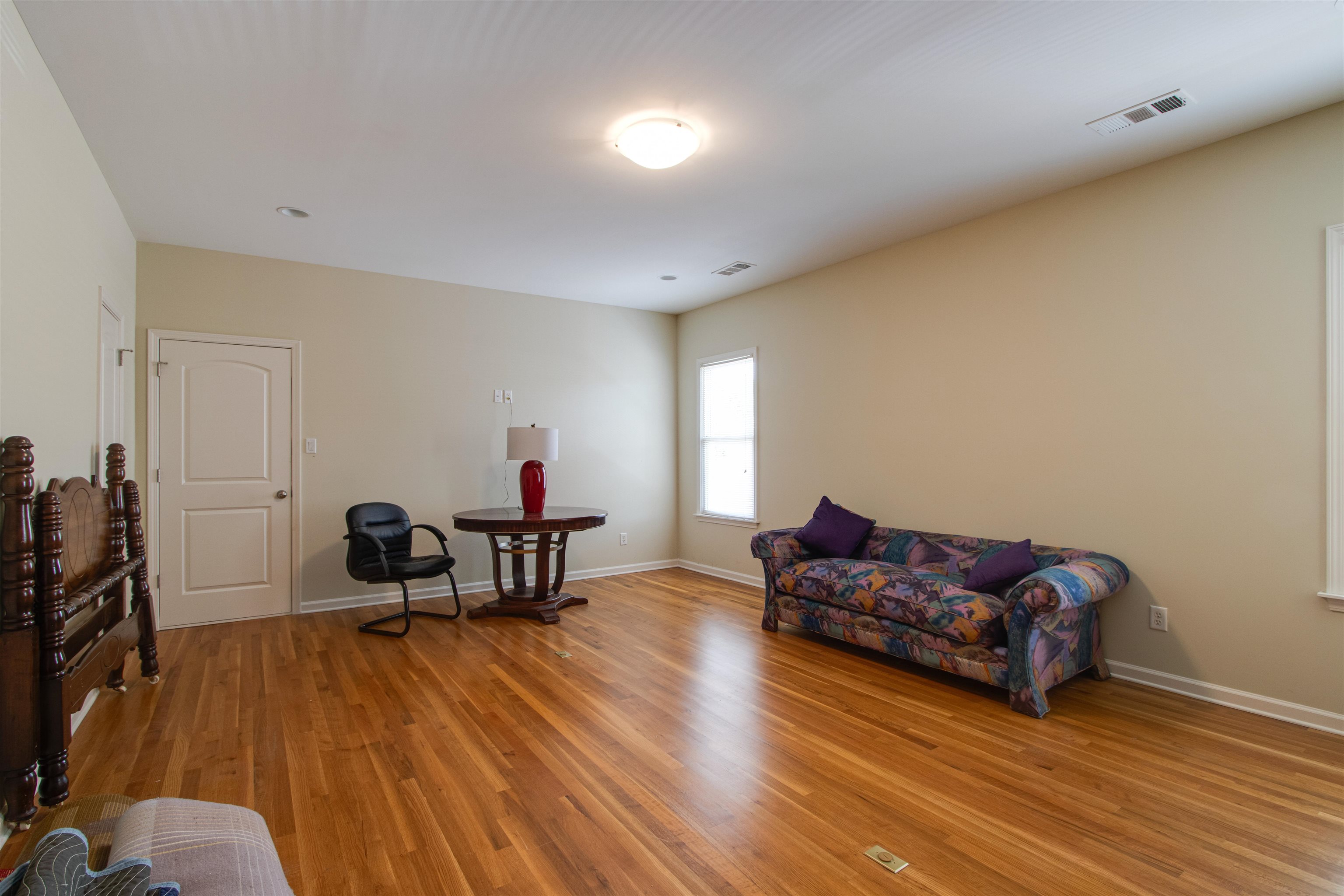 1621 Lawton Trl Property Photo 25