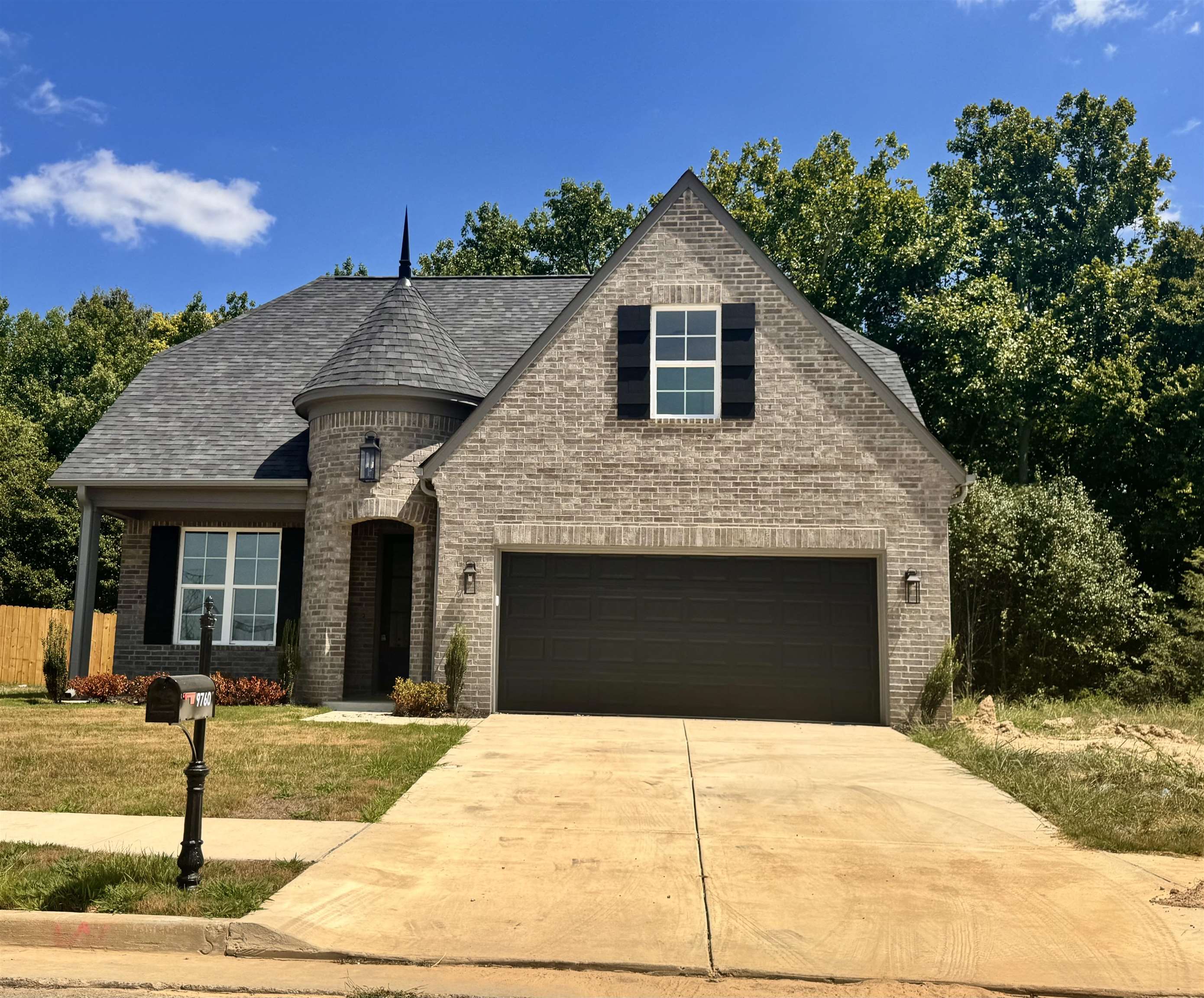 9760 N Bloomington Cir Property Photo 1