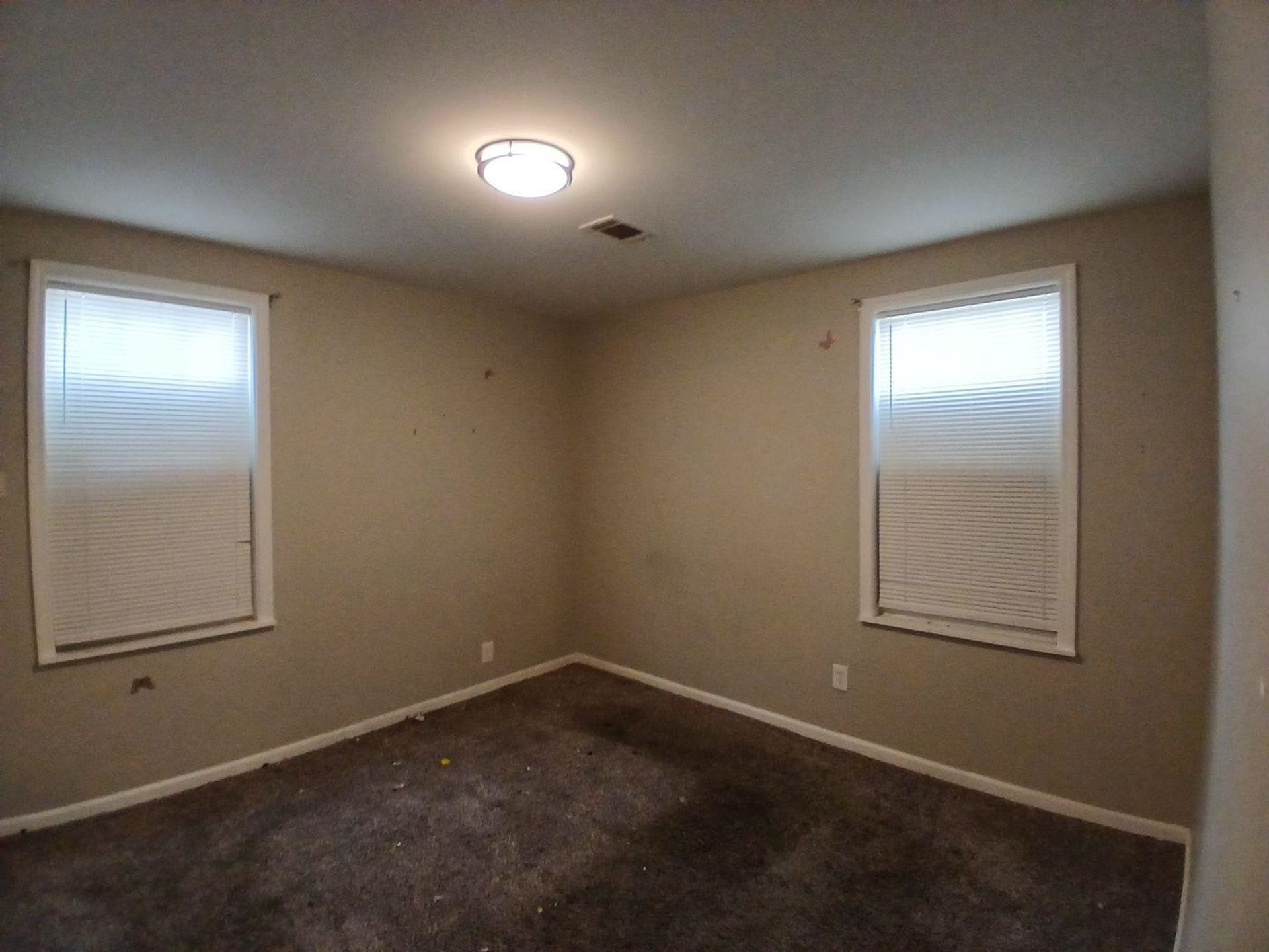 3470 Denver St Property Photo 9