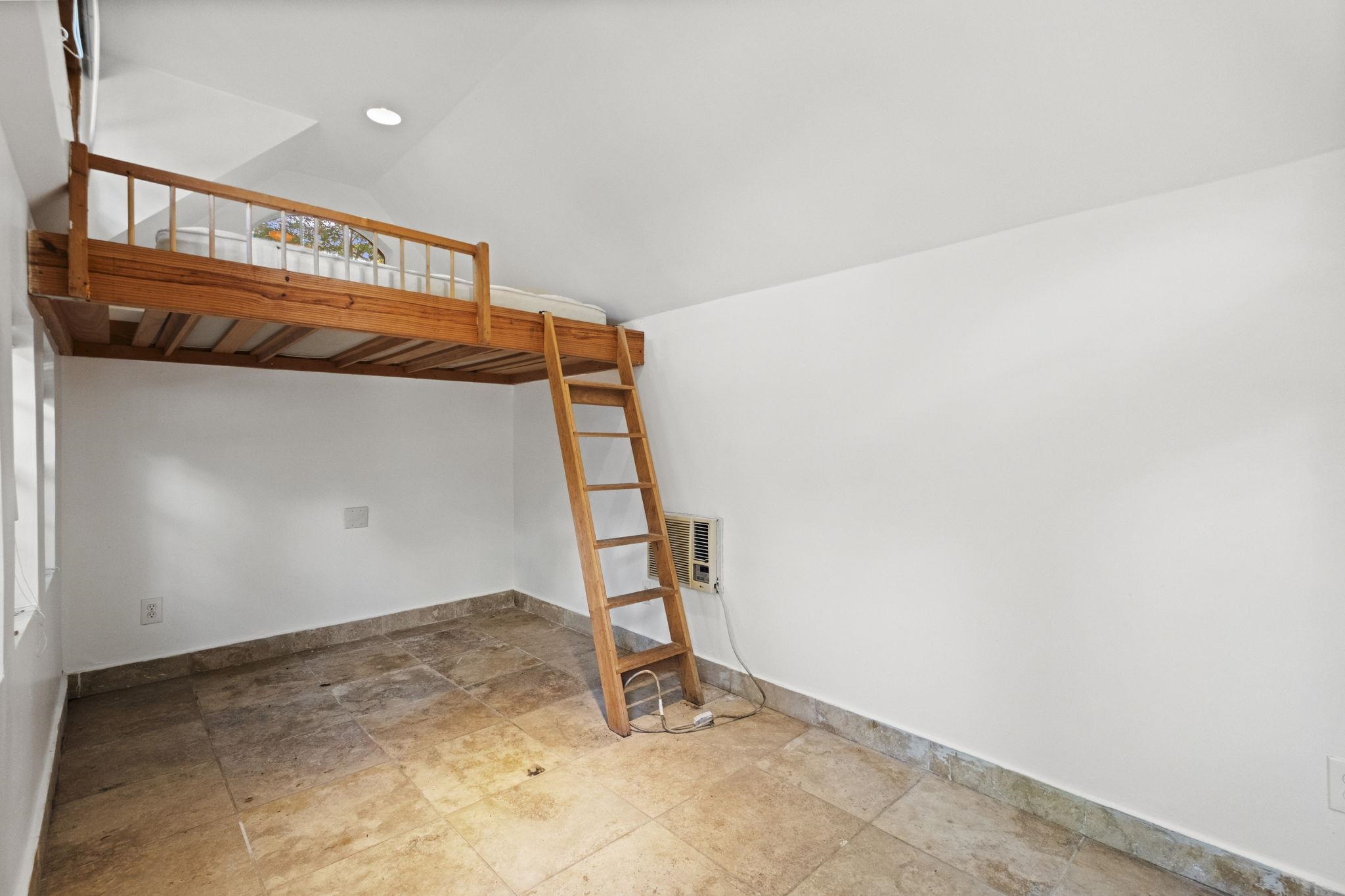 5442 N Rolling Oaks Dr Property Photo 37