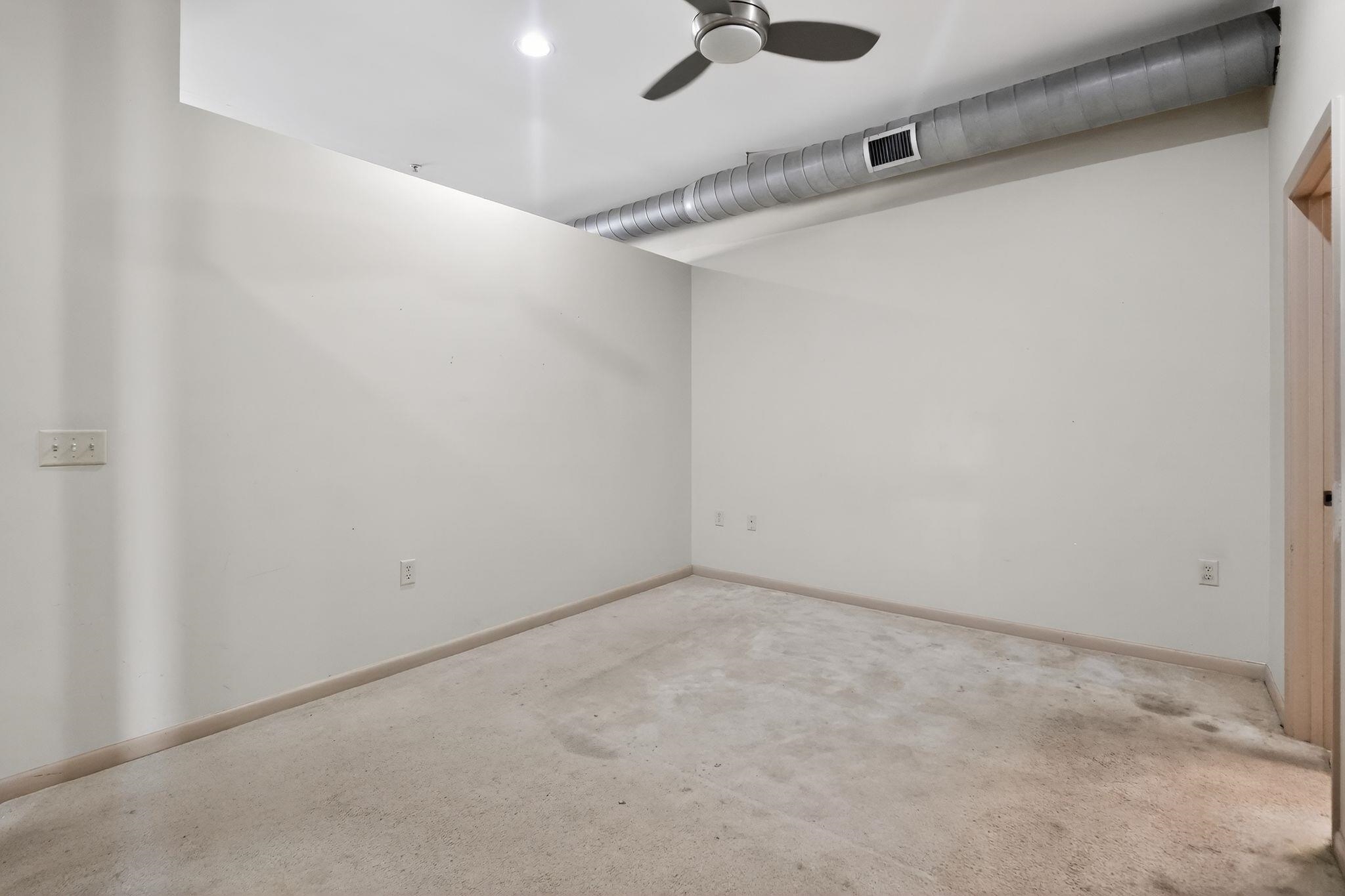 437 Monroe Ave 111 Property Photo 15