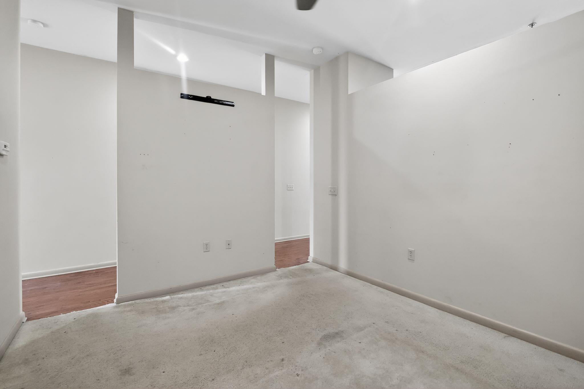437 Monroe Ave 111 Property Photo 16