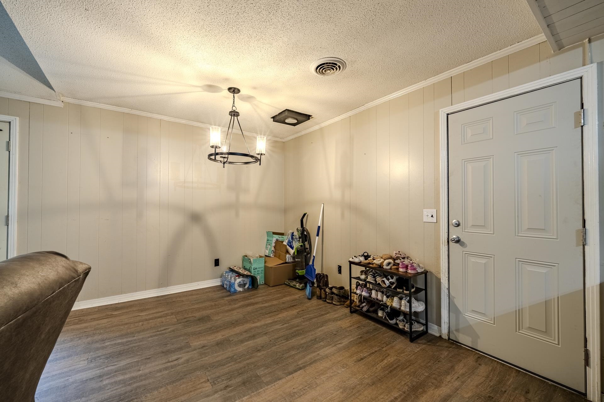 259 Oakview Dr Property Photo 9