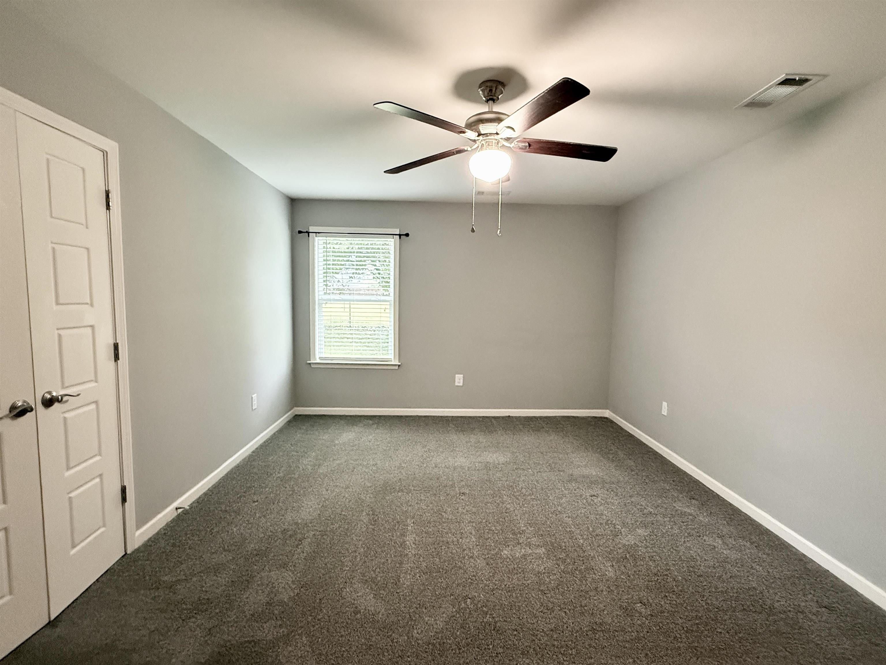 90 Squires Grove Dr Property Photo 19