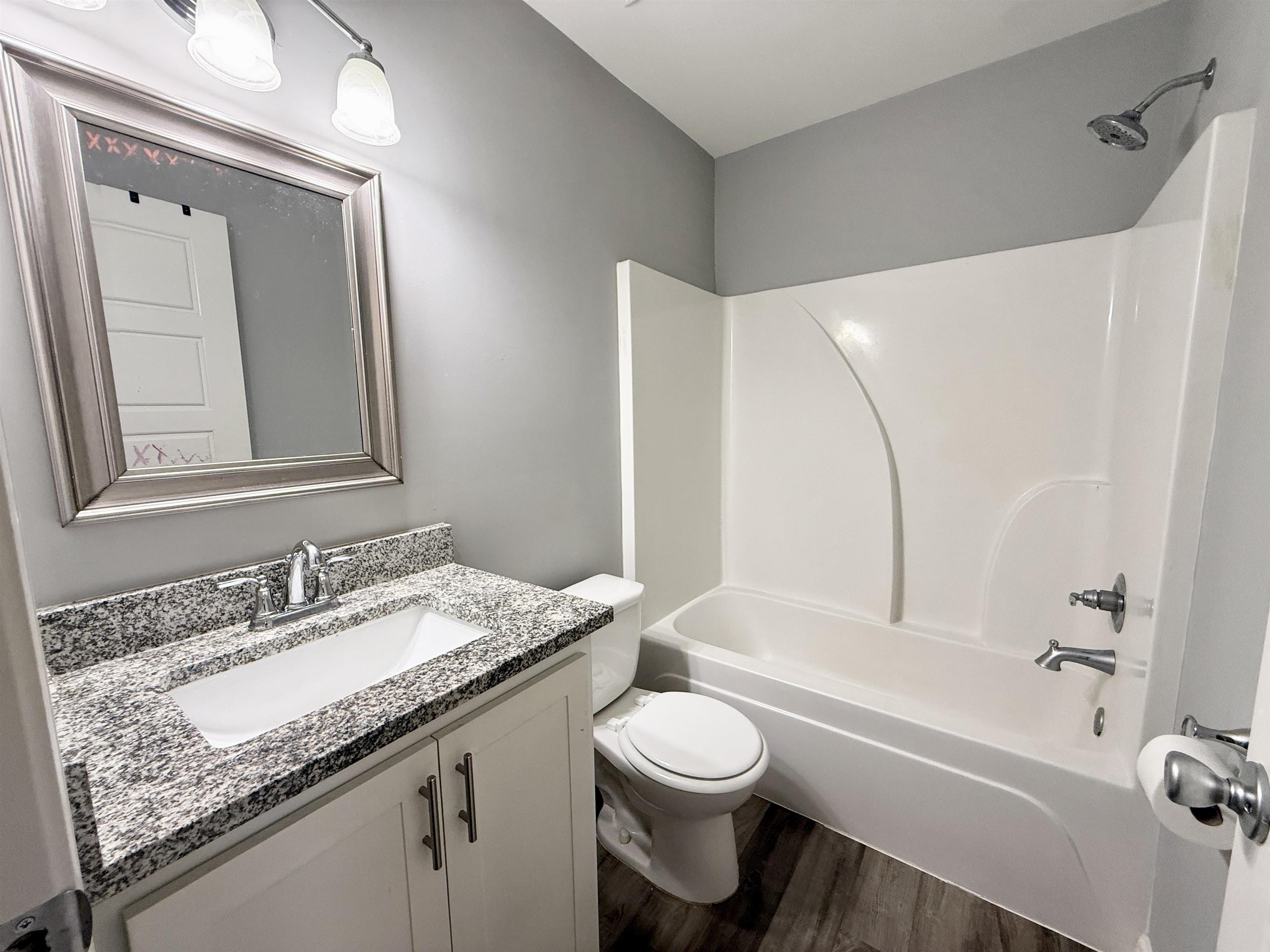 90 Squires Grove Dr Property Photo 27