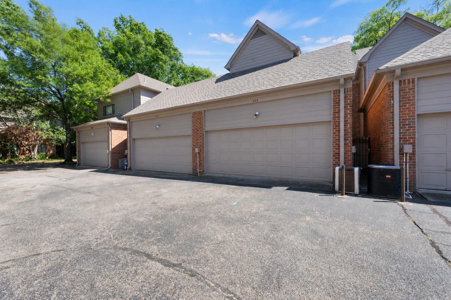493 E Racquet Club Pl 493 Property Photo 28