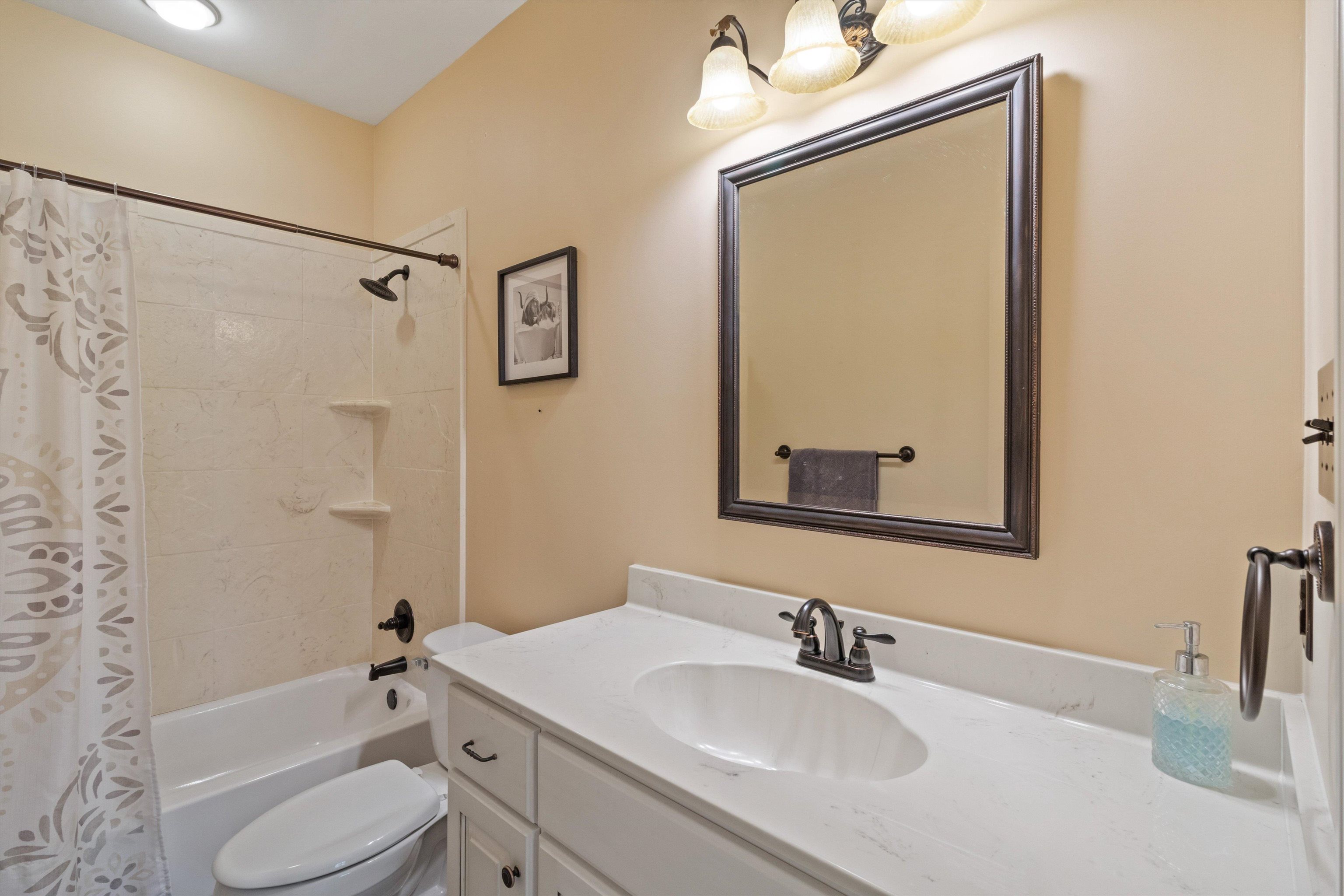 365 Crooked Creek Dr Property Photo 30