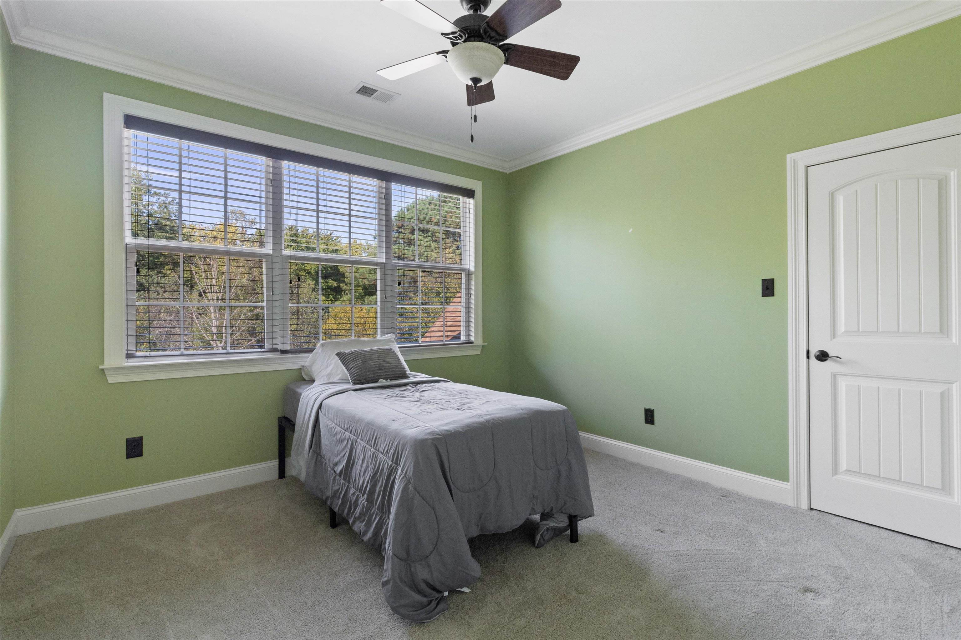 365 Crooked Creek Dr Property Photo 33