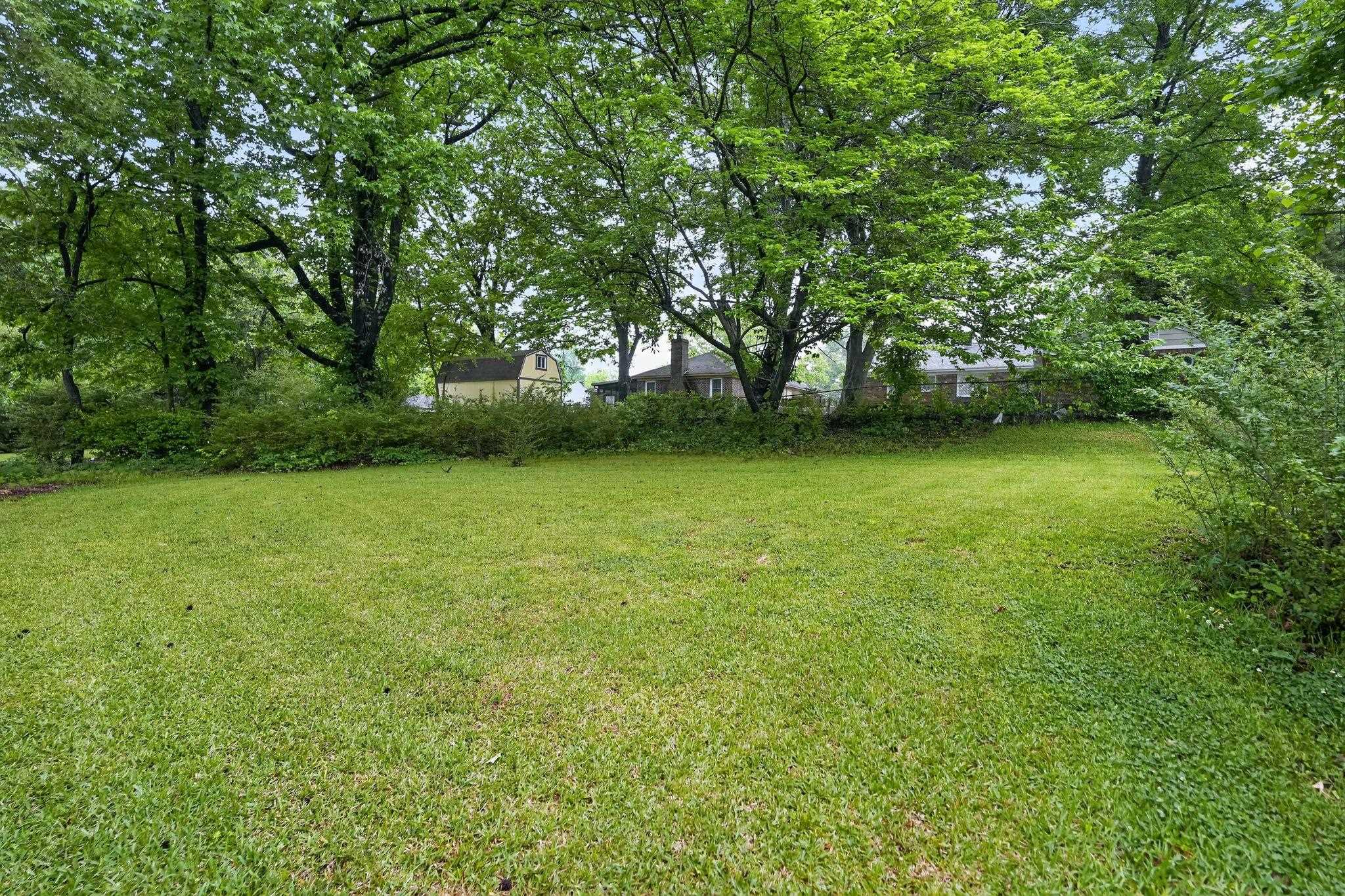 4239 Coventry Dr Property Photo 6