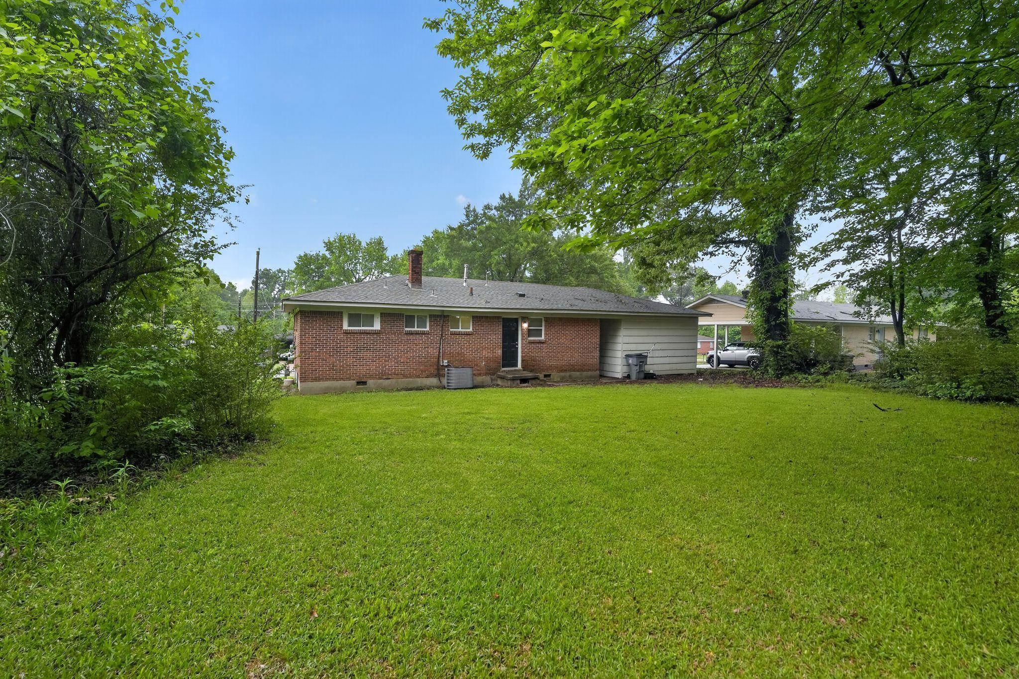 4239 Coventry Dr Property Photo 10
