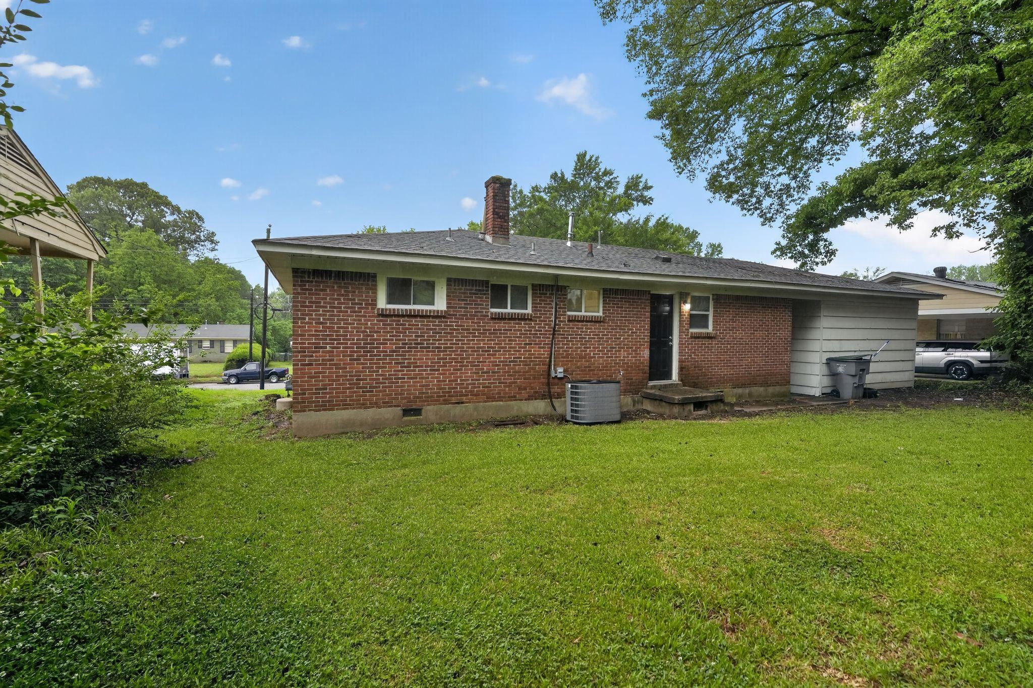 4239 Coventry Dr Property Photo 11