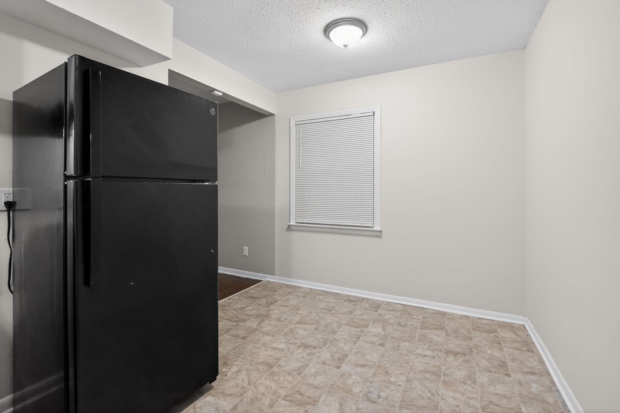 4239 Coventry Dr Property Photo 23