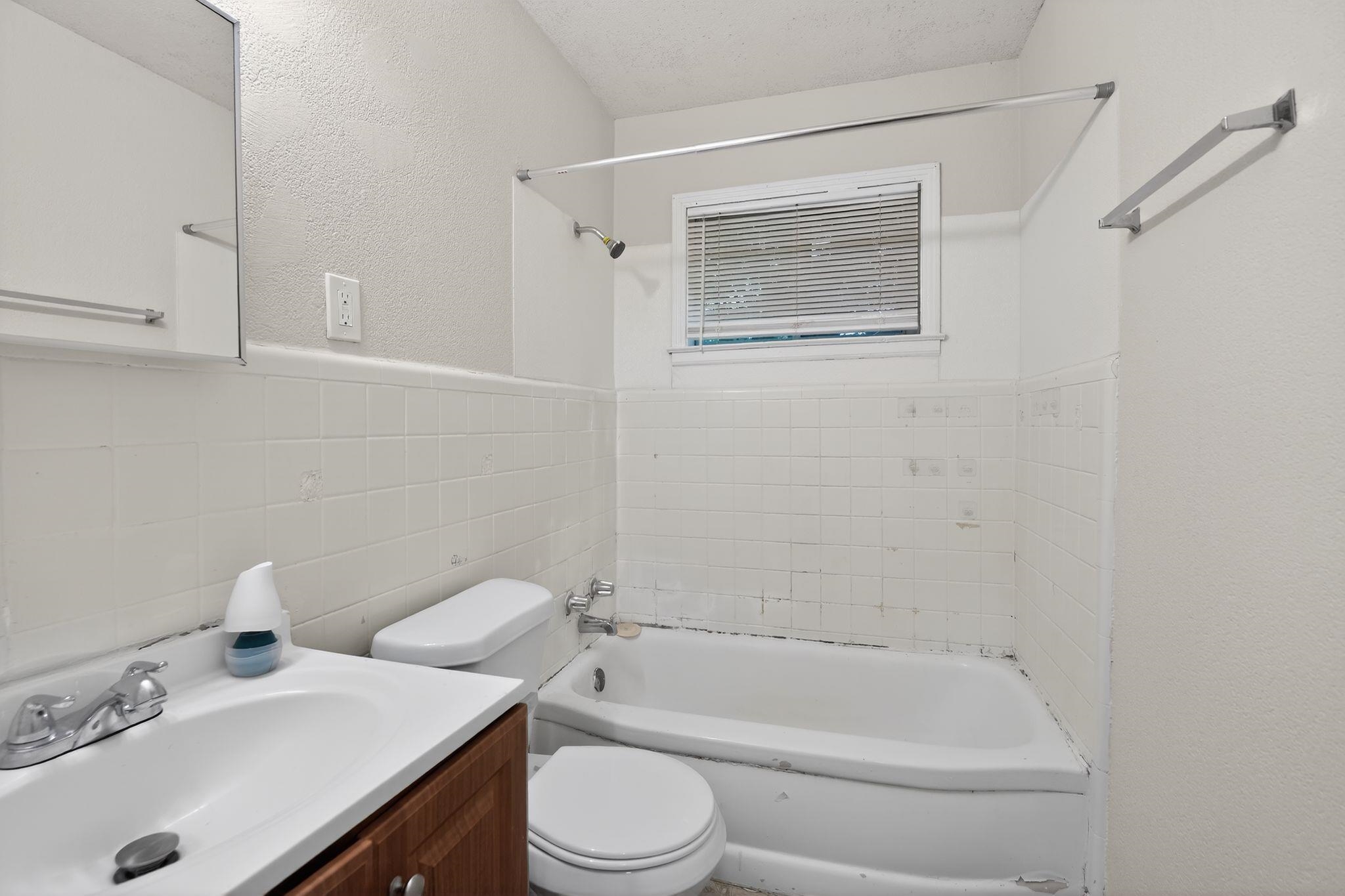 4239 Coventry Dr Property Photo 30