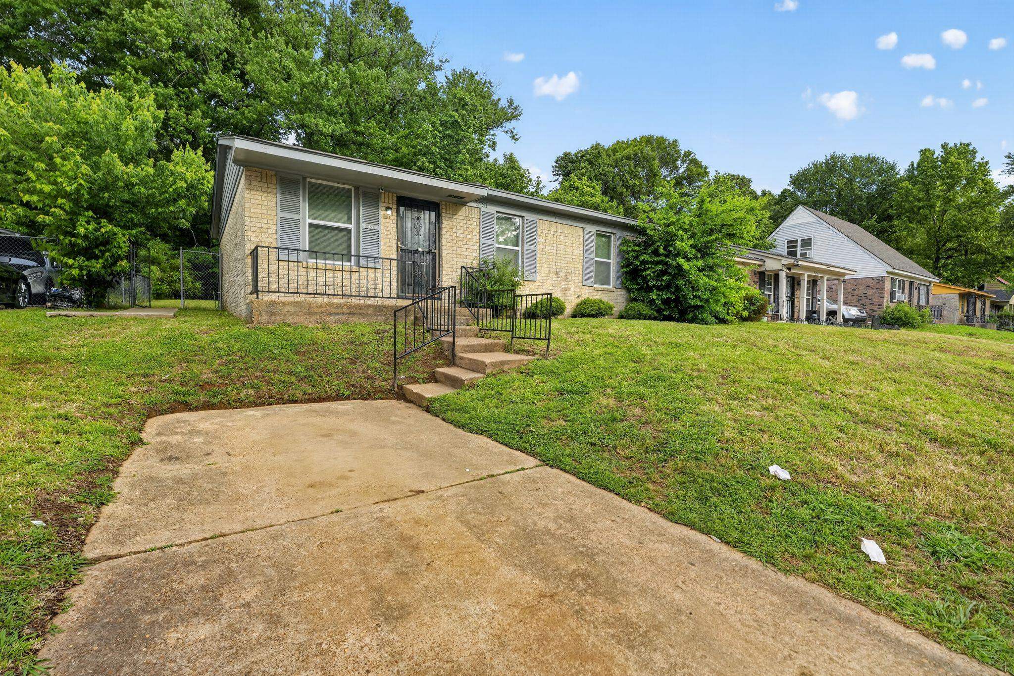 3731 Skylark Dr Property Photo 9