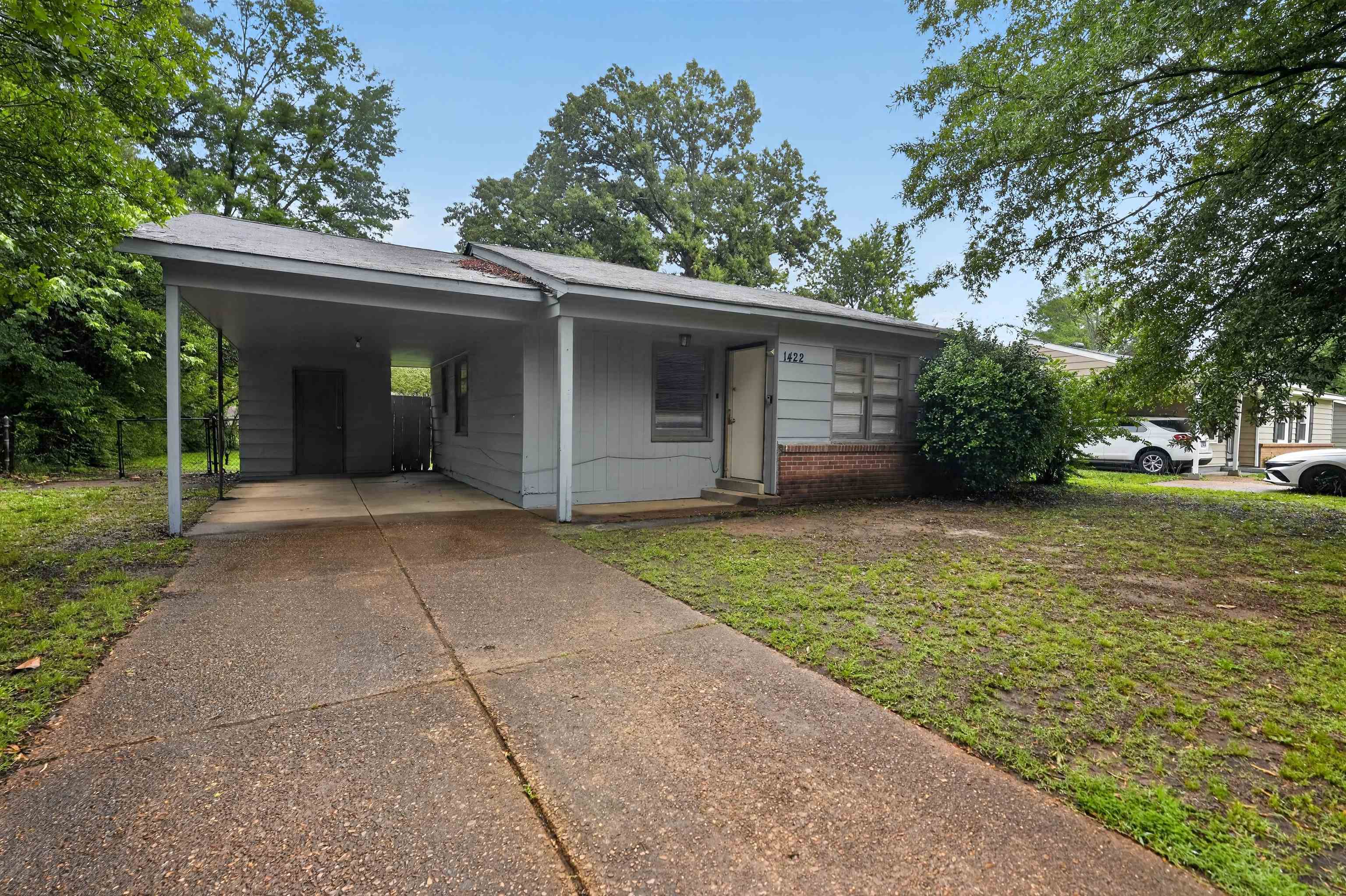 1422 Abernathy Rd Property Photo 5