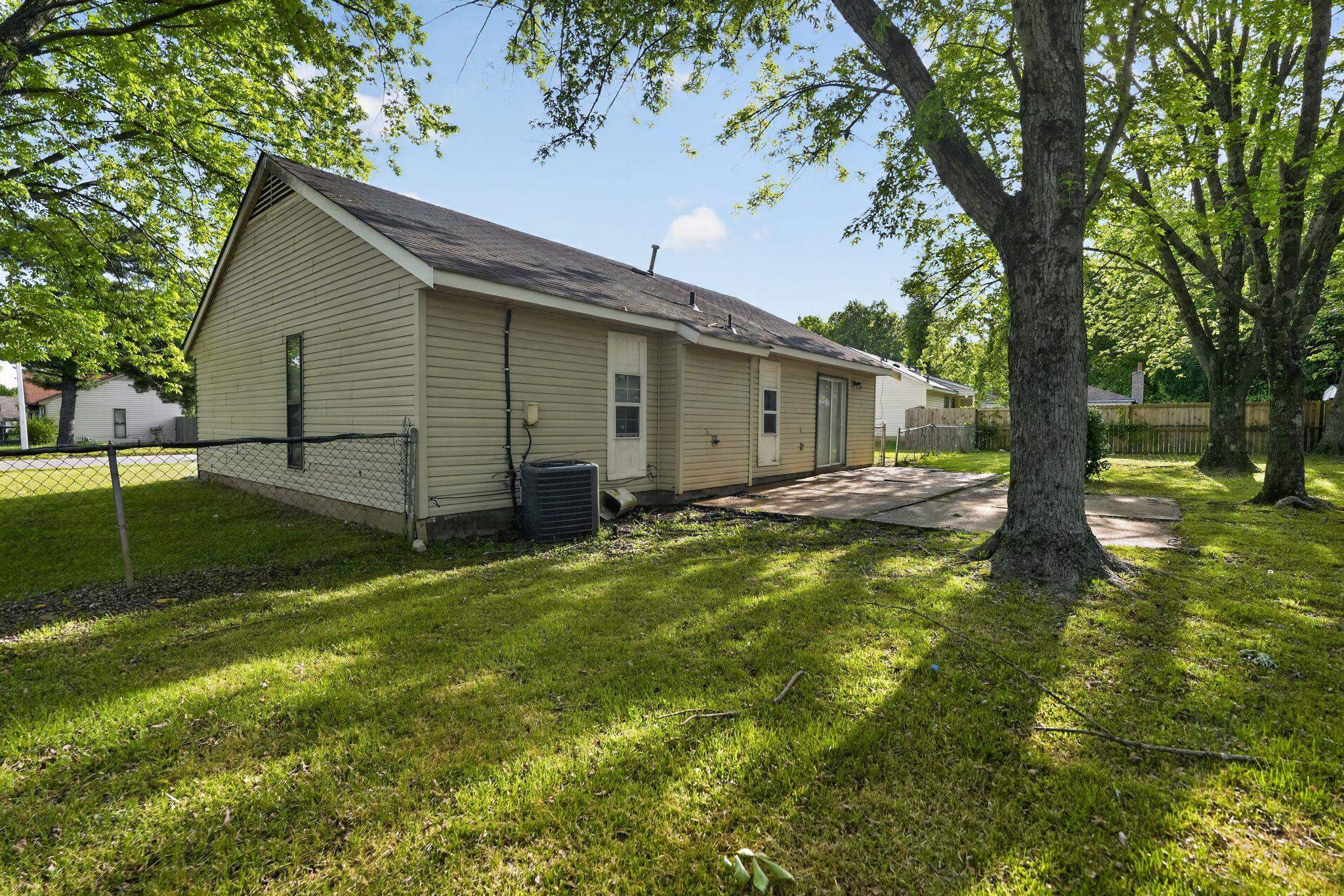 3843 Alex Cv Property Photo 9