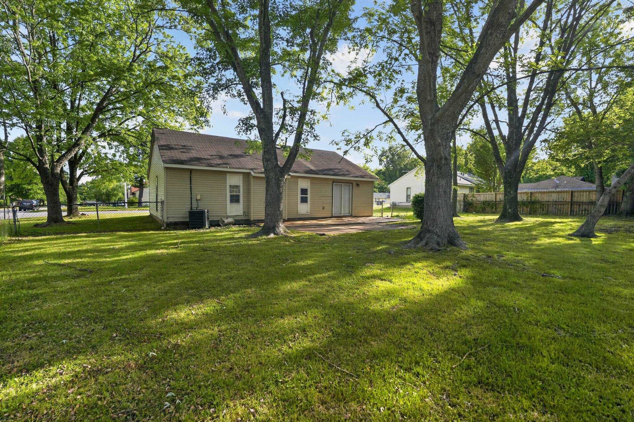 3843 Alex Cv Property Photo 11
