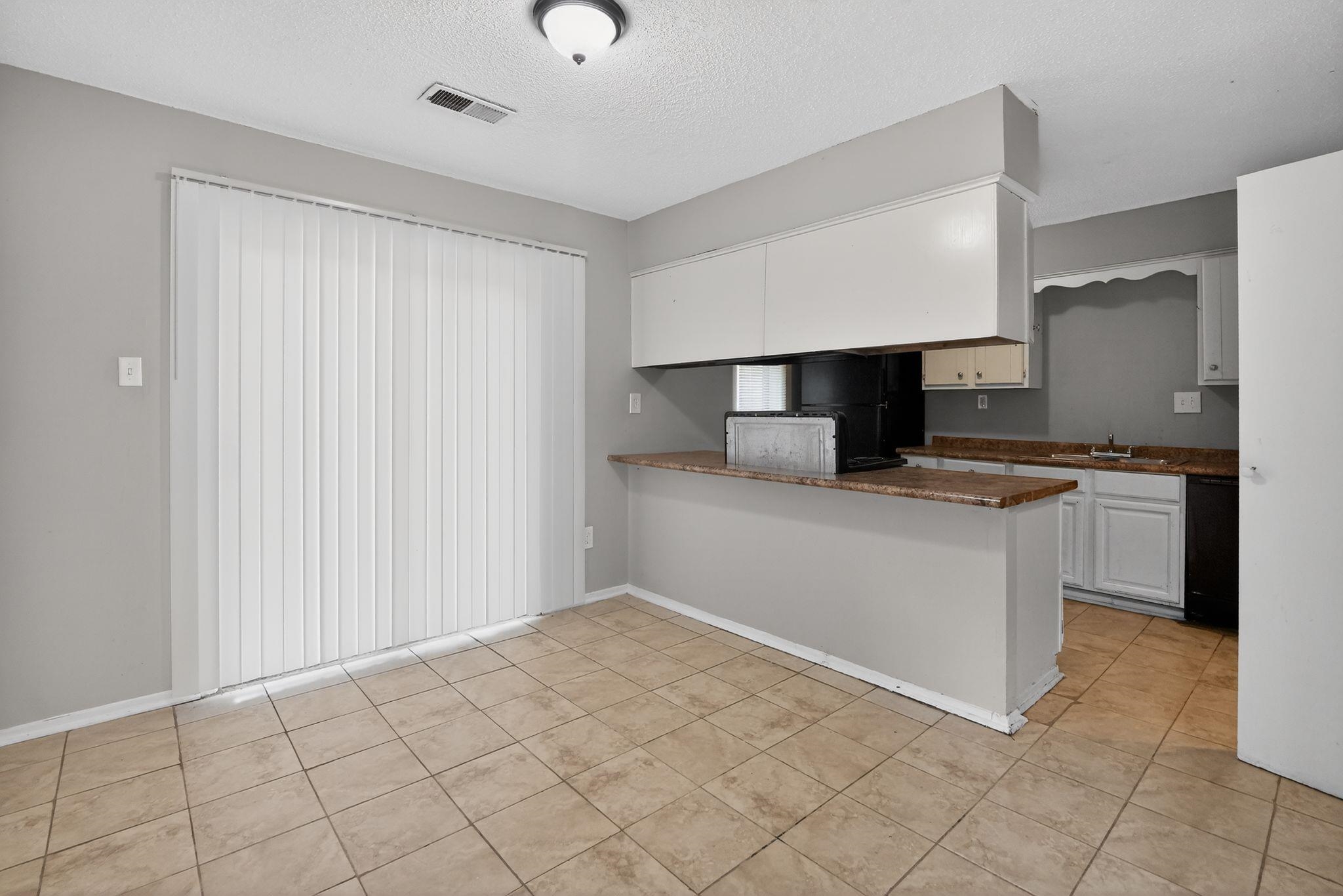 3843 Alex Cv Property Photo 19