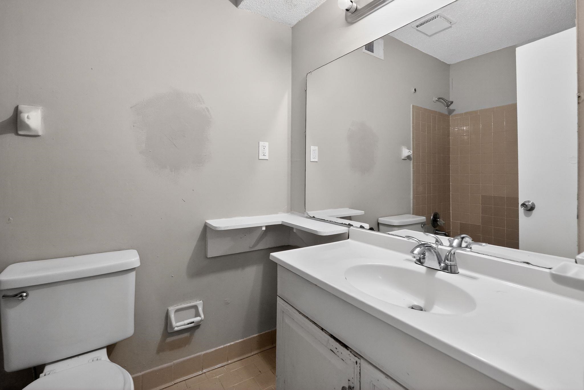 3843 Alex Cv Property Photo 24