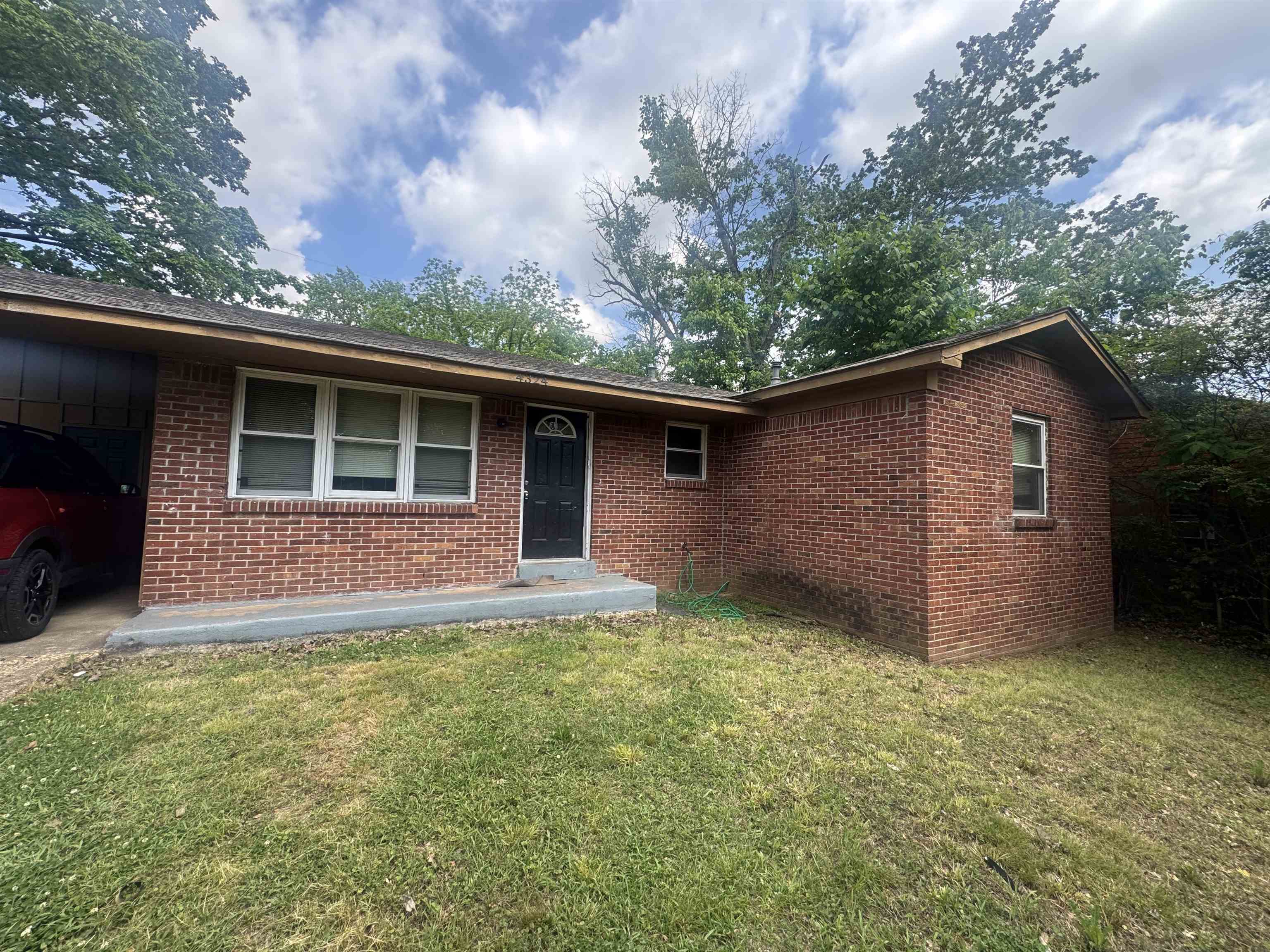 4324 FALCON DR Property Photo 1