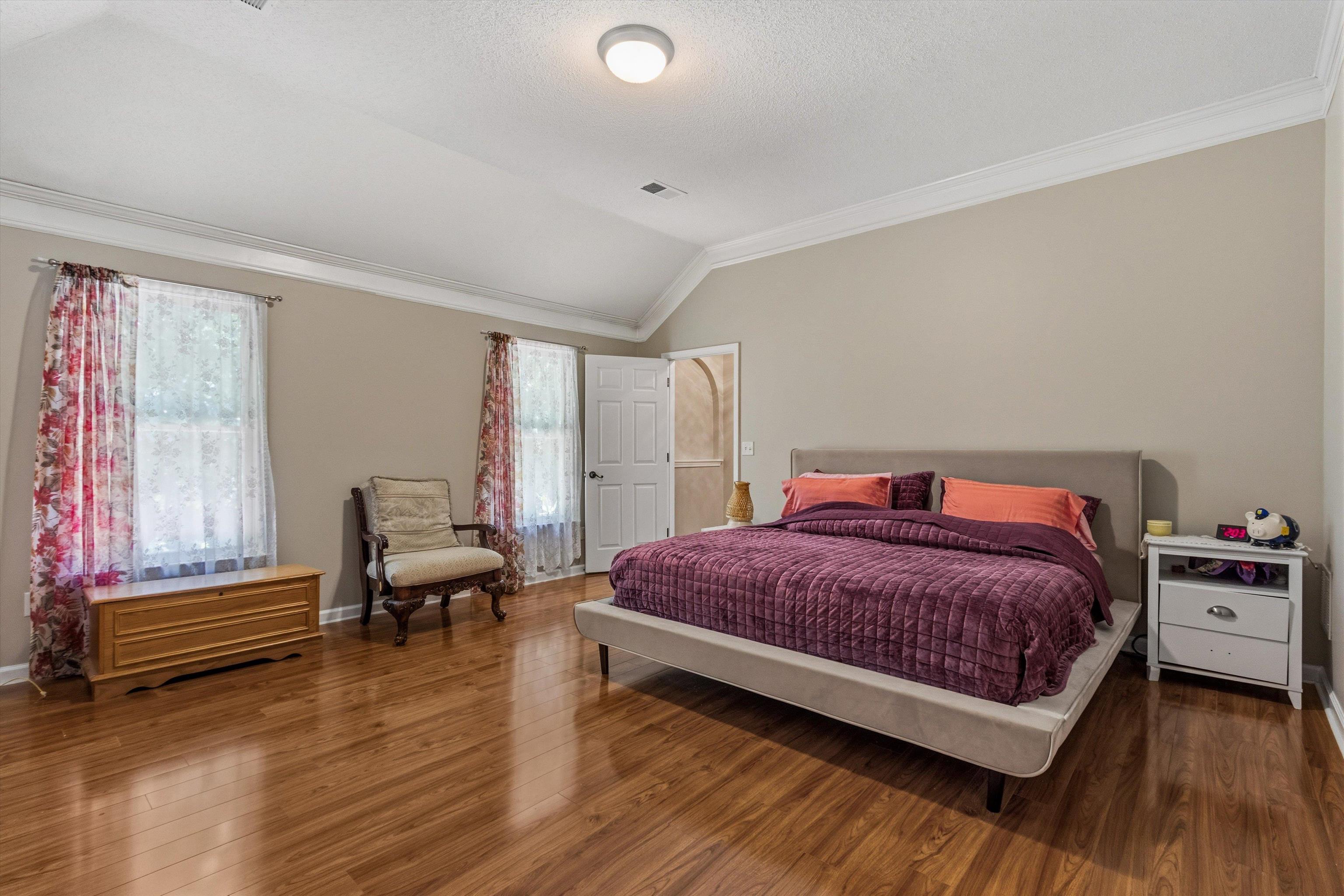 10475 Juneau Way Property Photo 14