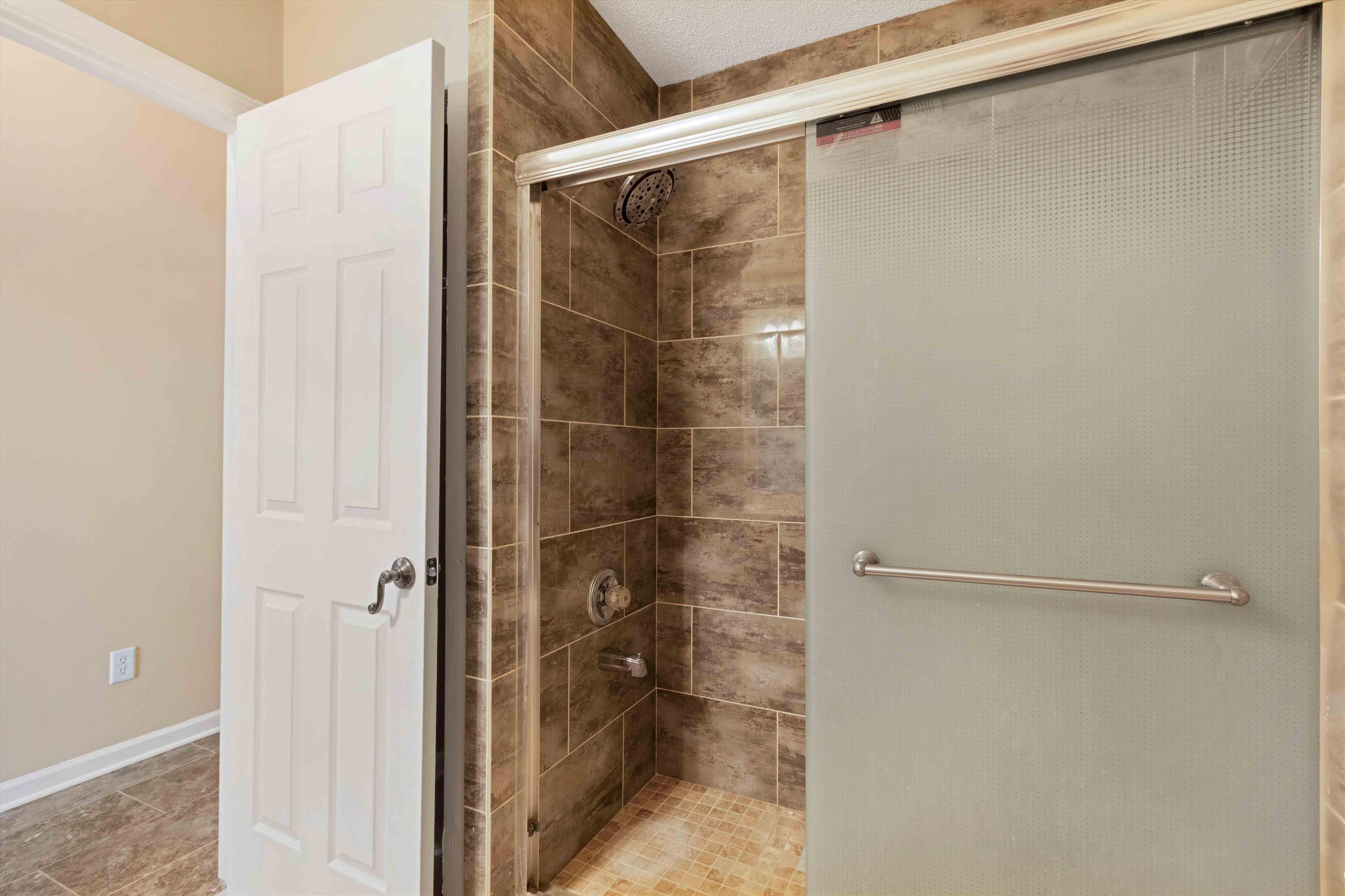 10475 Juneau Way Property Photo 24