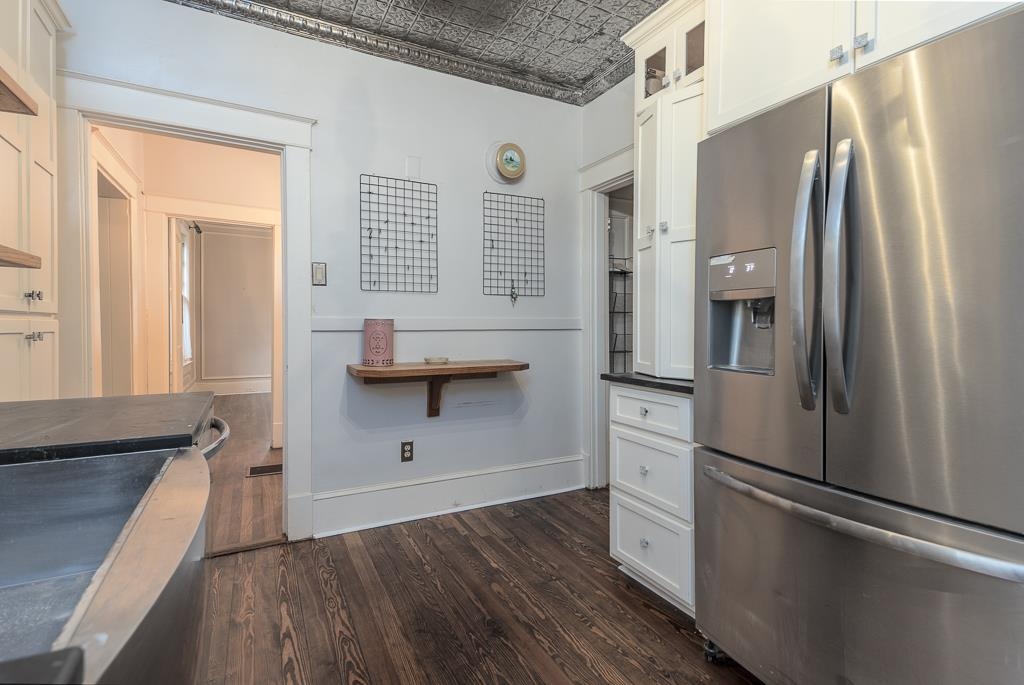 573 S Mclean Blvd Property Photo 10
