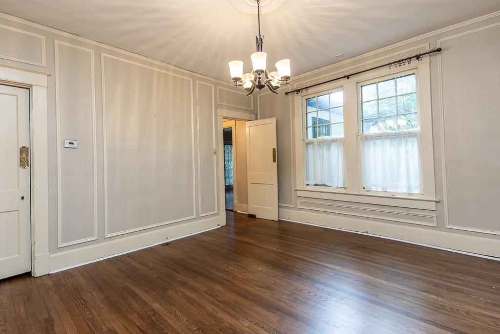 573 S Mclean Blvd Property Photo 20