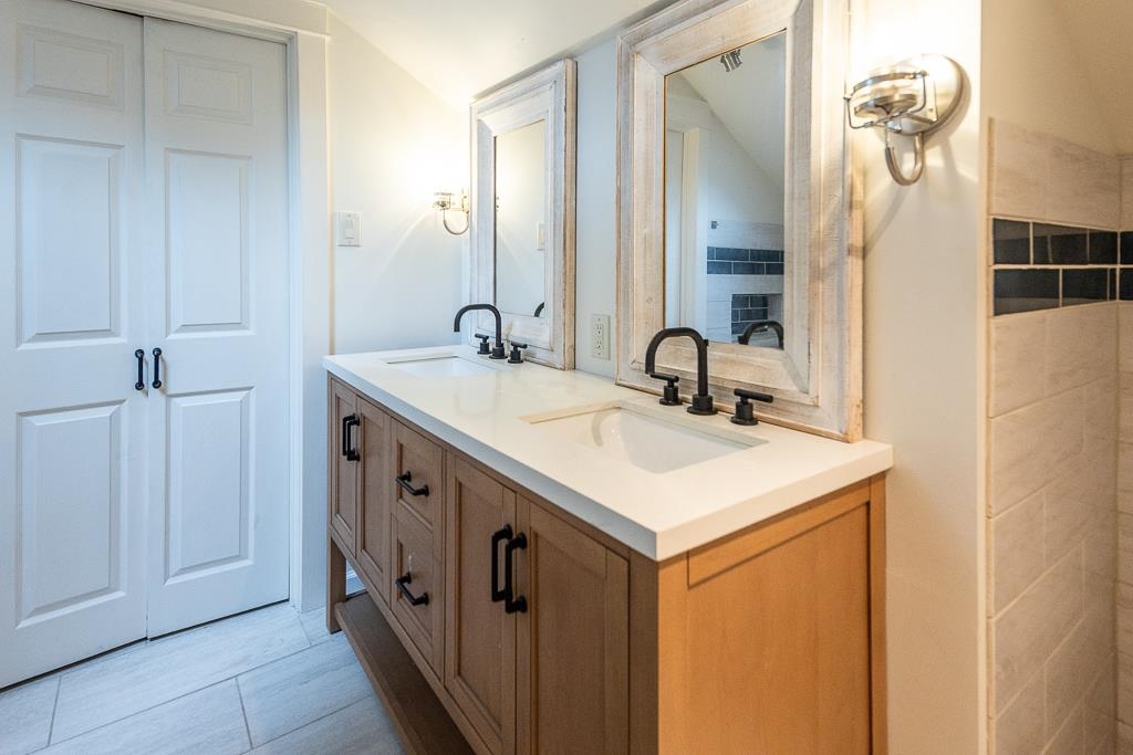 573 S Mclean Blvd Property Photo 24