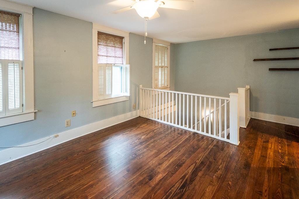 573 S Mclean Blvd Property Photo 25