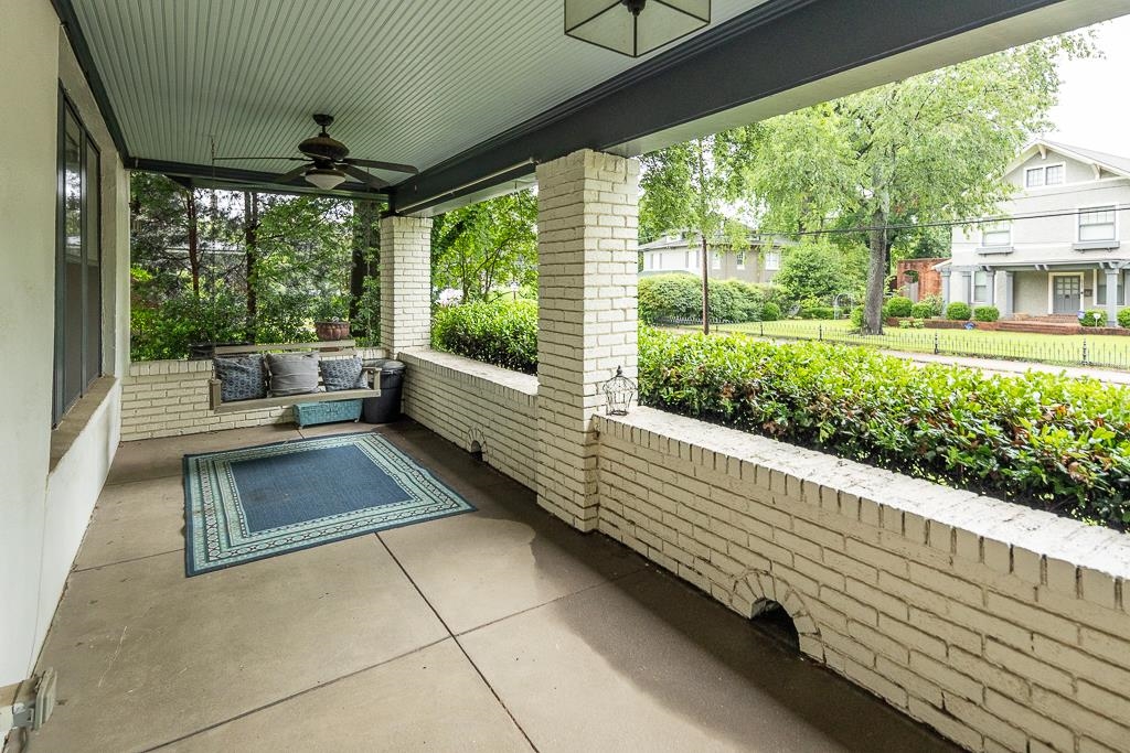573 S Mclean Blvd Property Photo 34