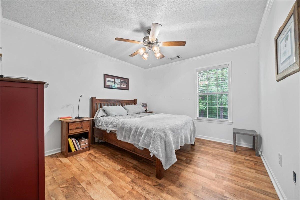 375 Leggett Dr Property Photo 18