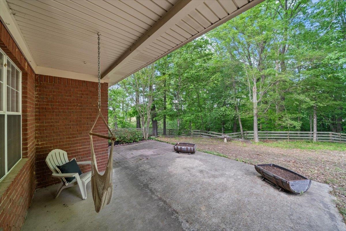 375 Leggett Dr Property Photo 22