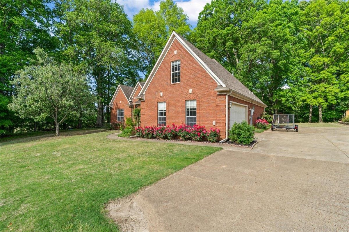 375 Leggett Dr Property Photo 29