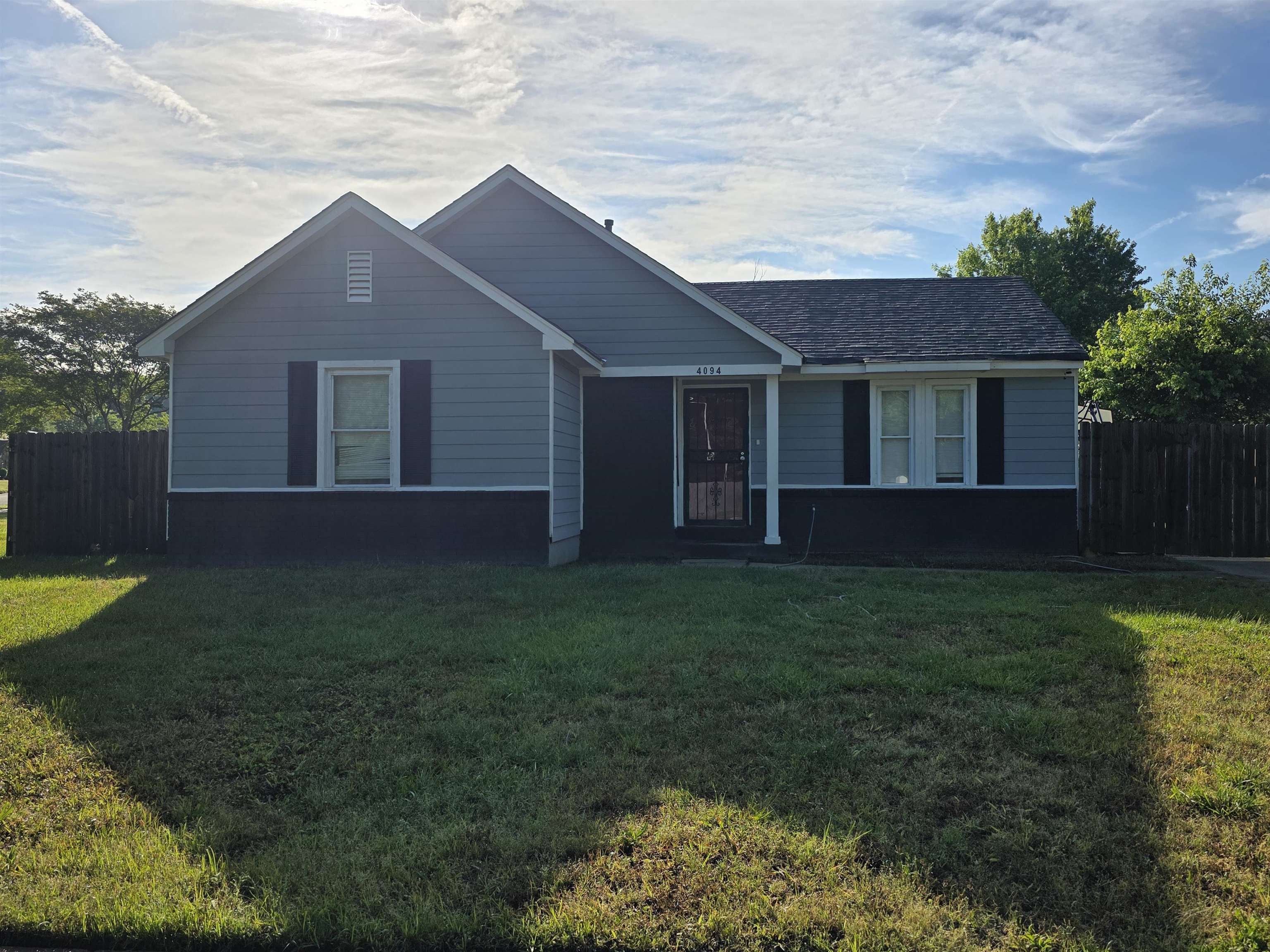 4094 KNOB DR Property Photo 1