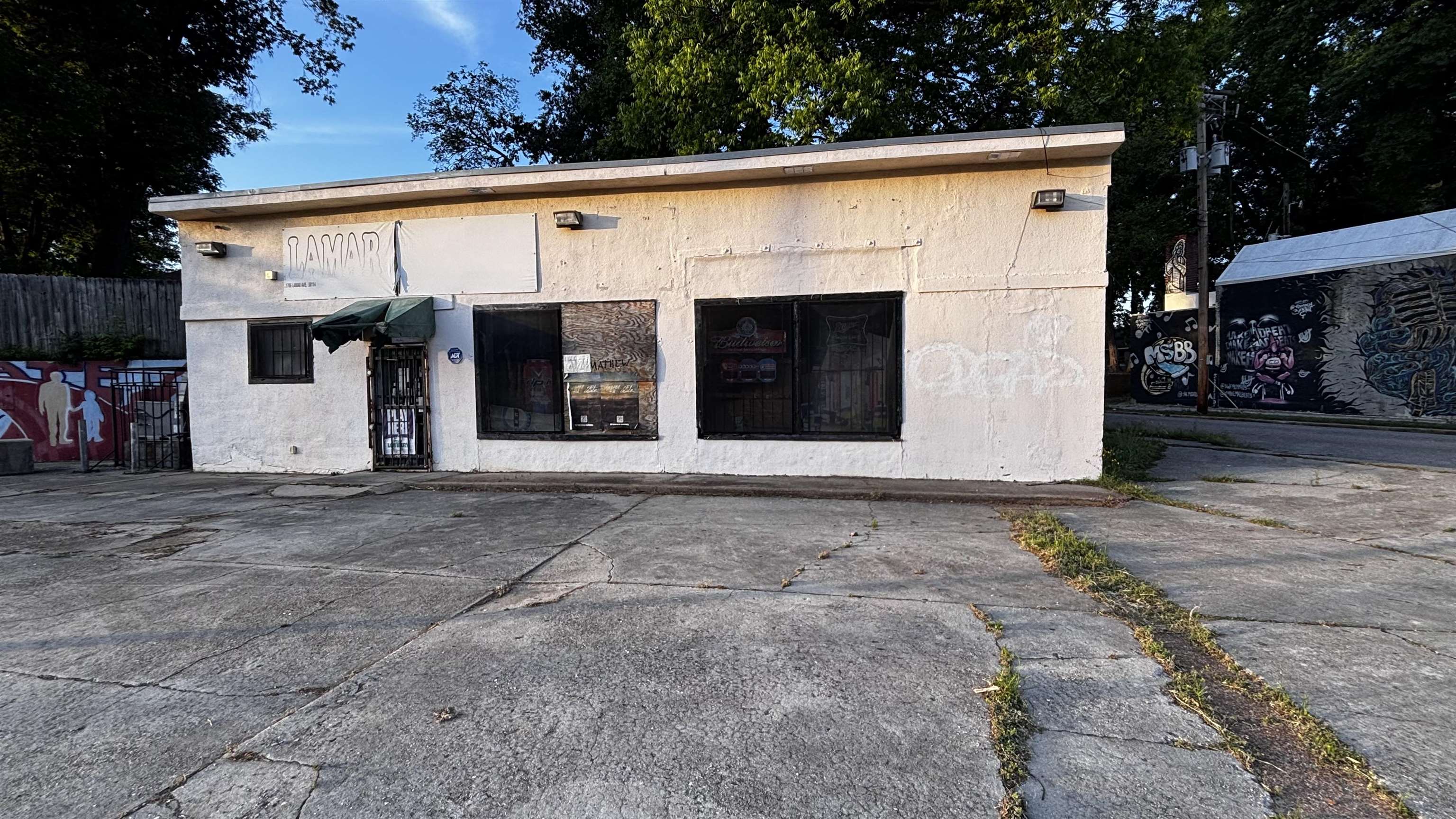 1706 Lamar Ave Property Photo 2