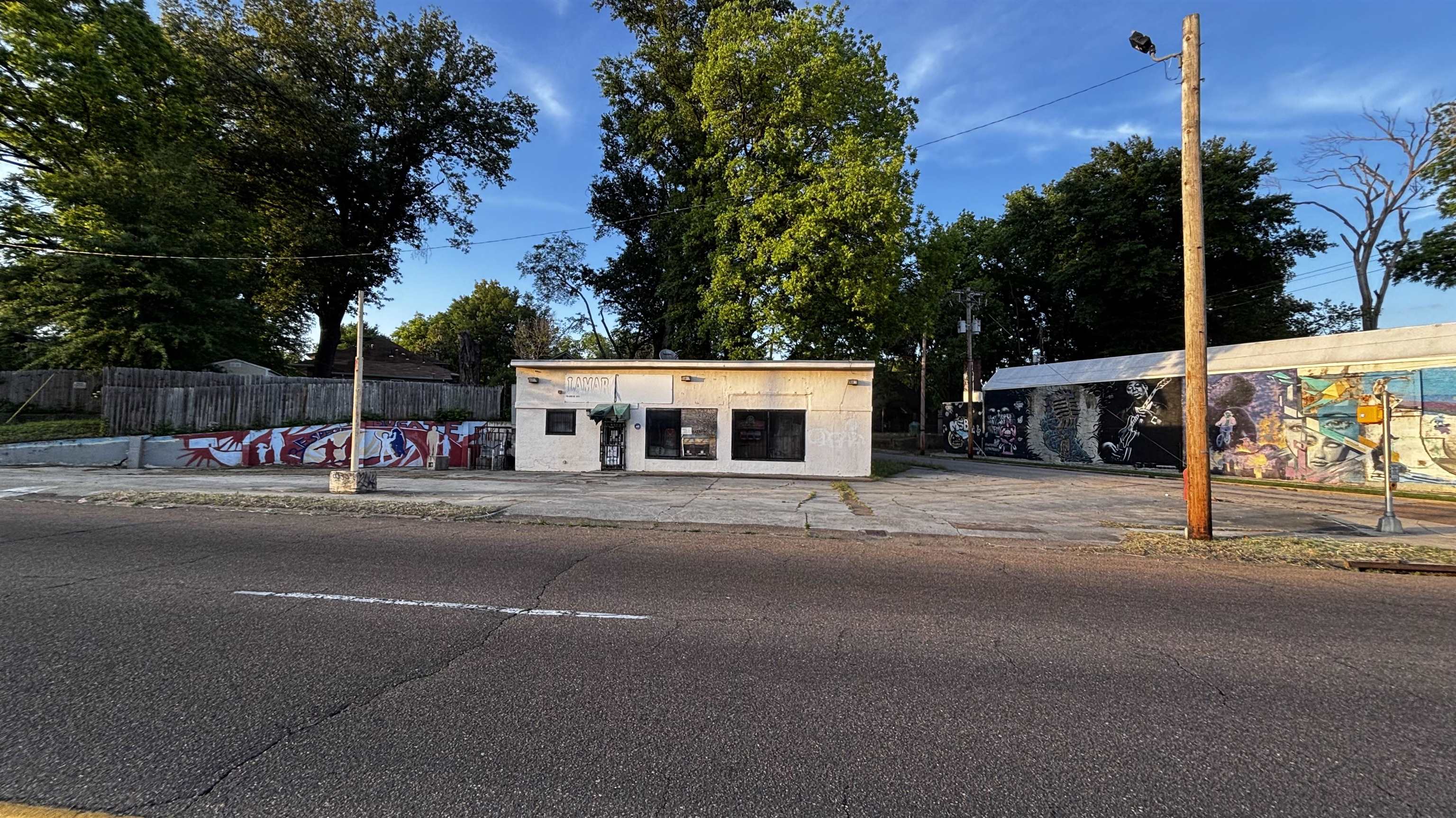 1706 Lamar Ave Property Photo 5
