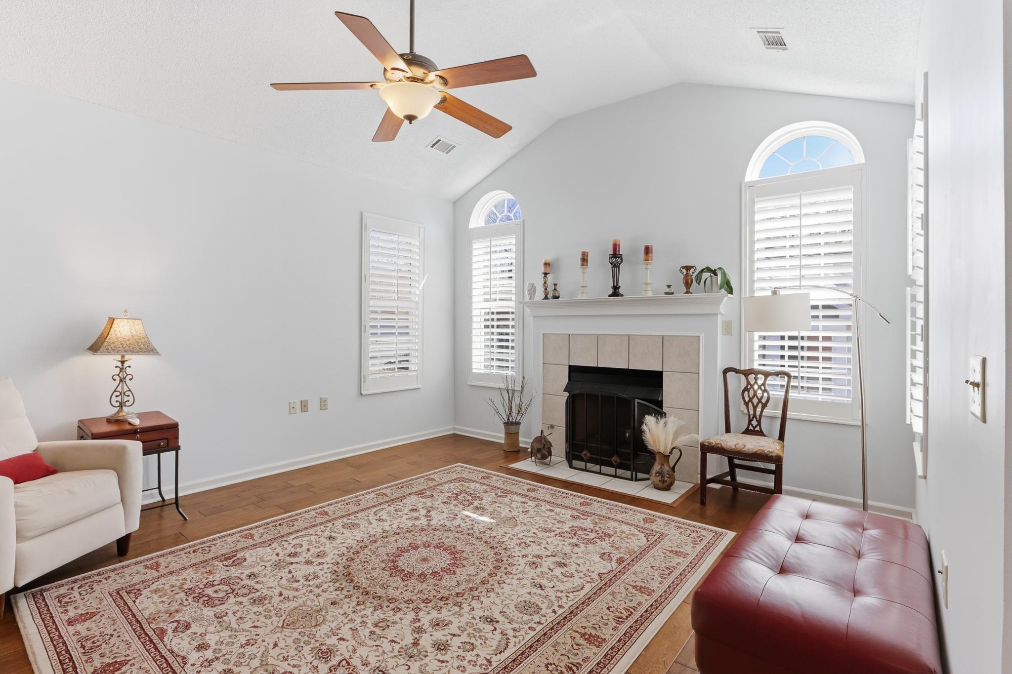 1075 Oak Timber Cir 69 Property Photo 11