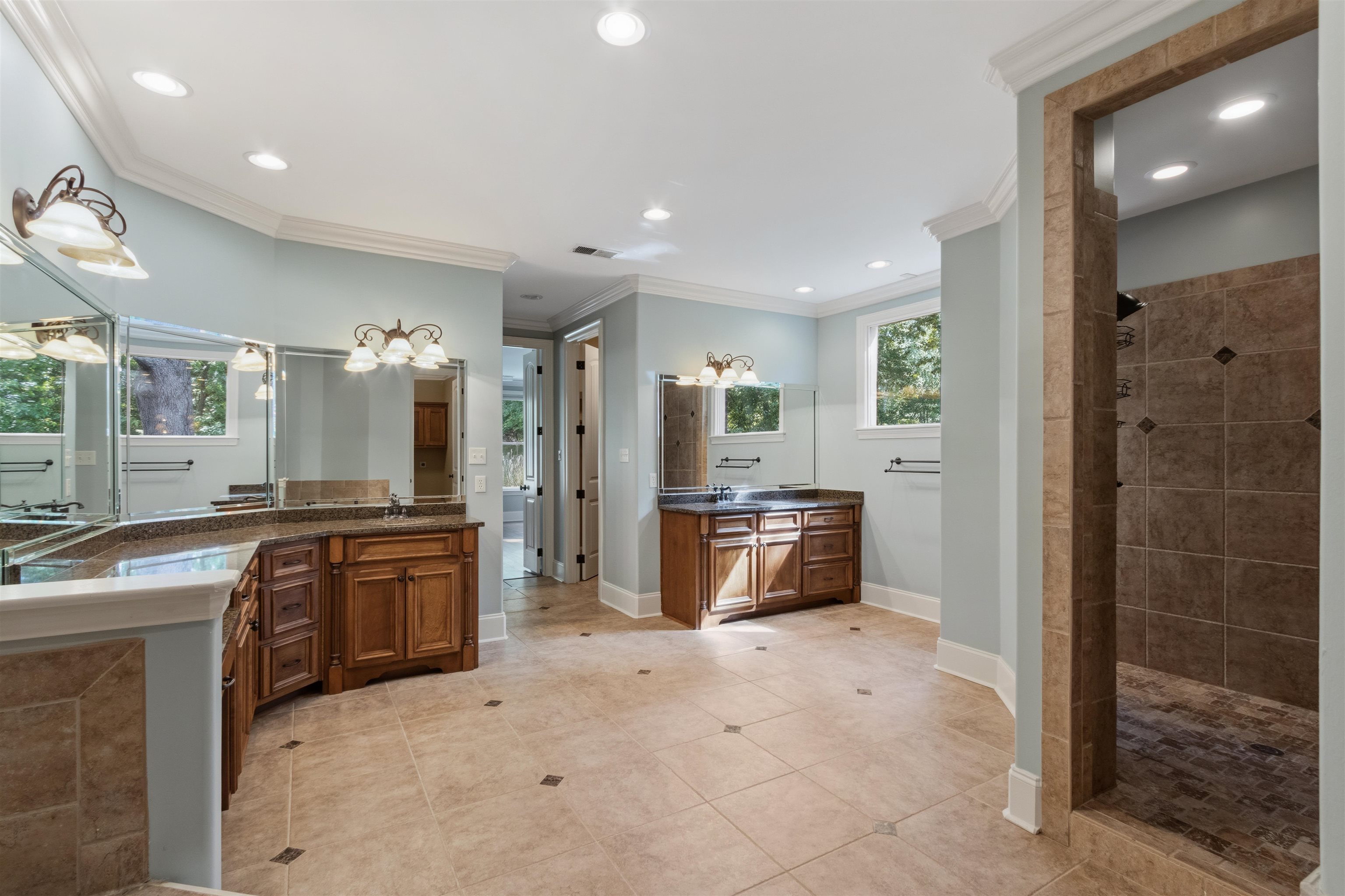 10510 Bentbrooke Dr Property Photo 16