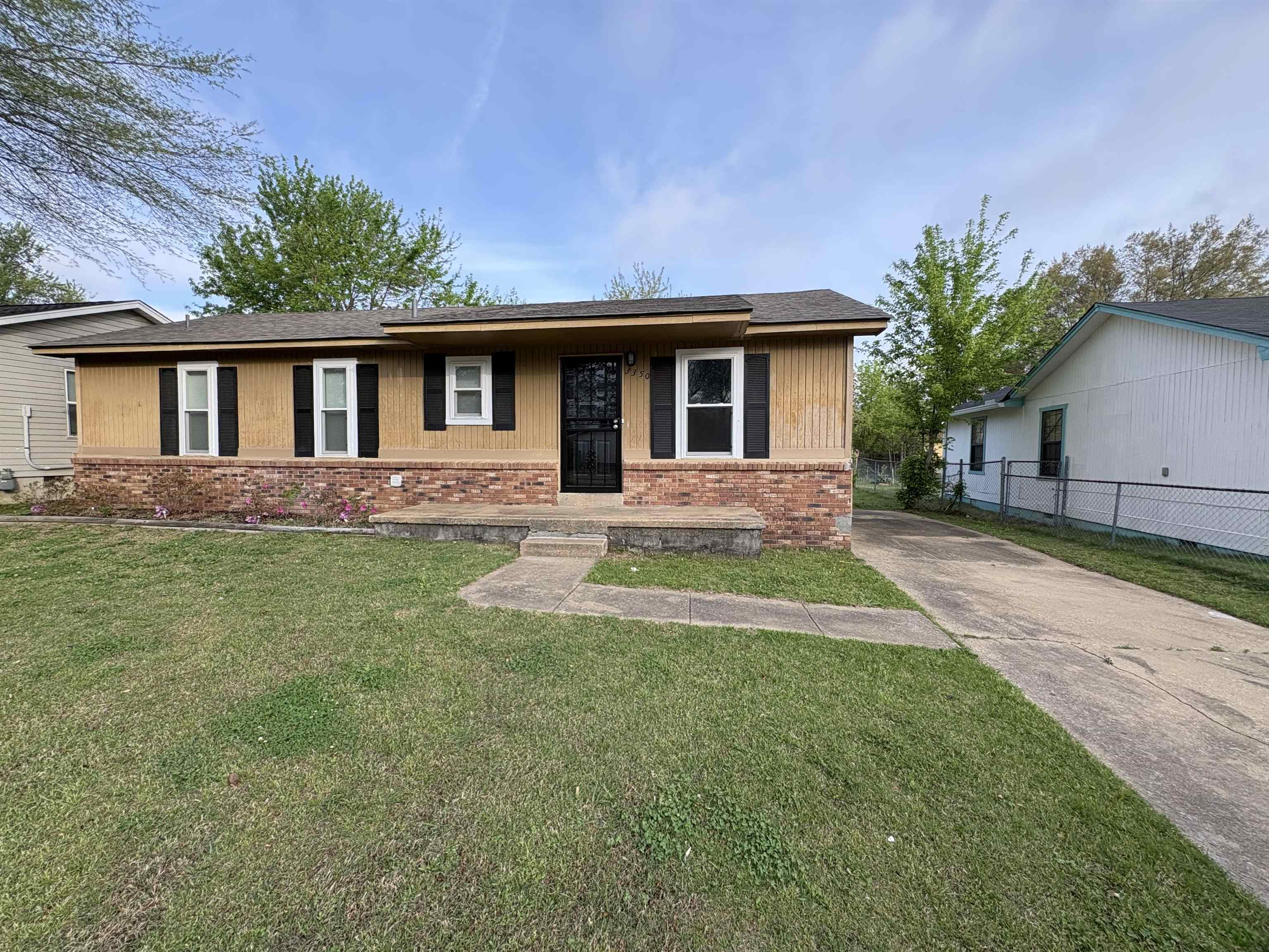 3350 Bestway Dr Property Photo 2