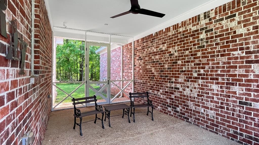 335 Blain Rd Property Photo 37