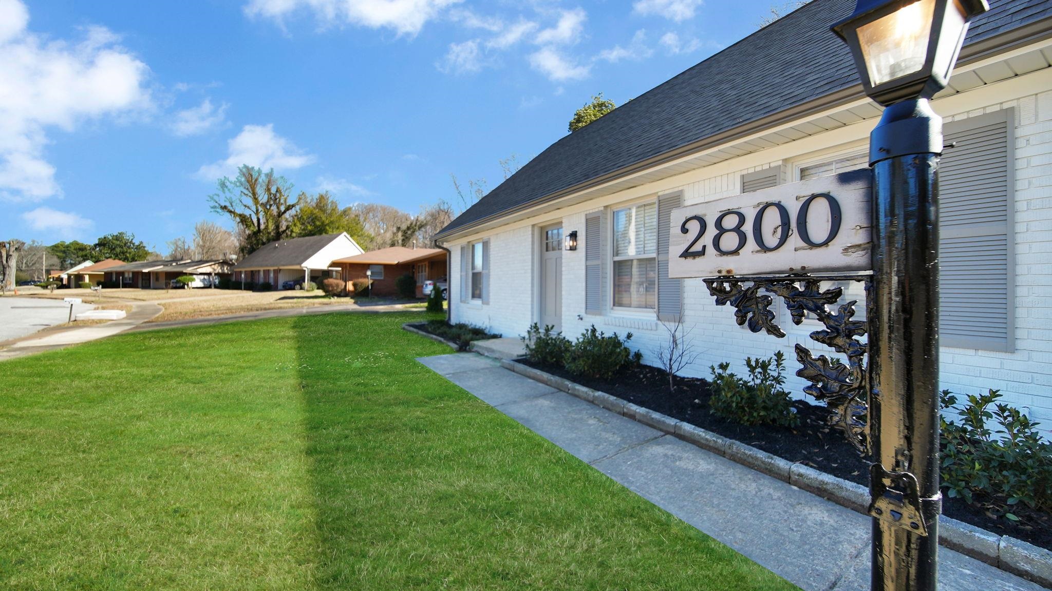 2800 Spring Hill Dr Property Photo 3