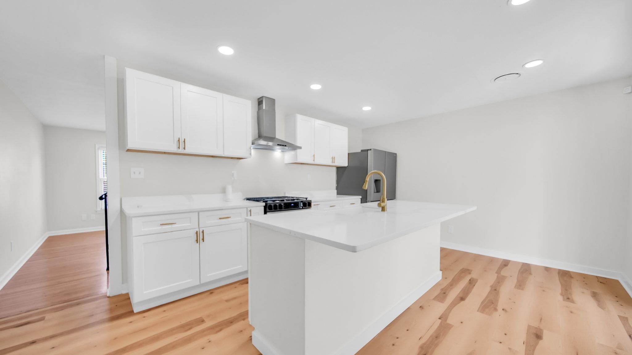 2800 Spring Hill Dr Property Photo 14