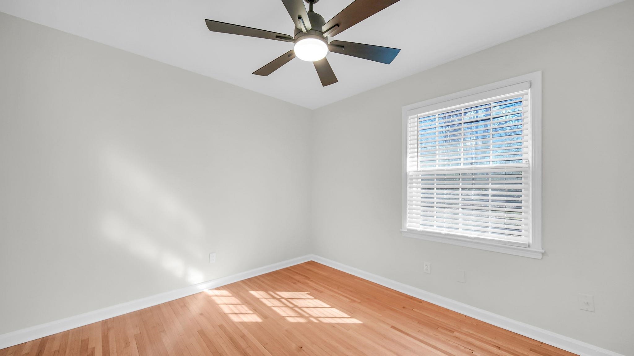 2800 Spring Hill Dr Property Photo 27