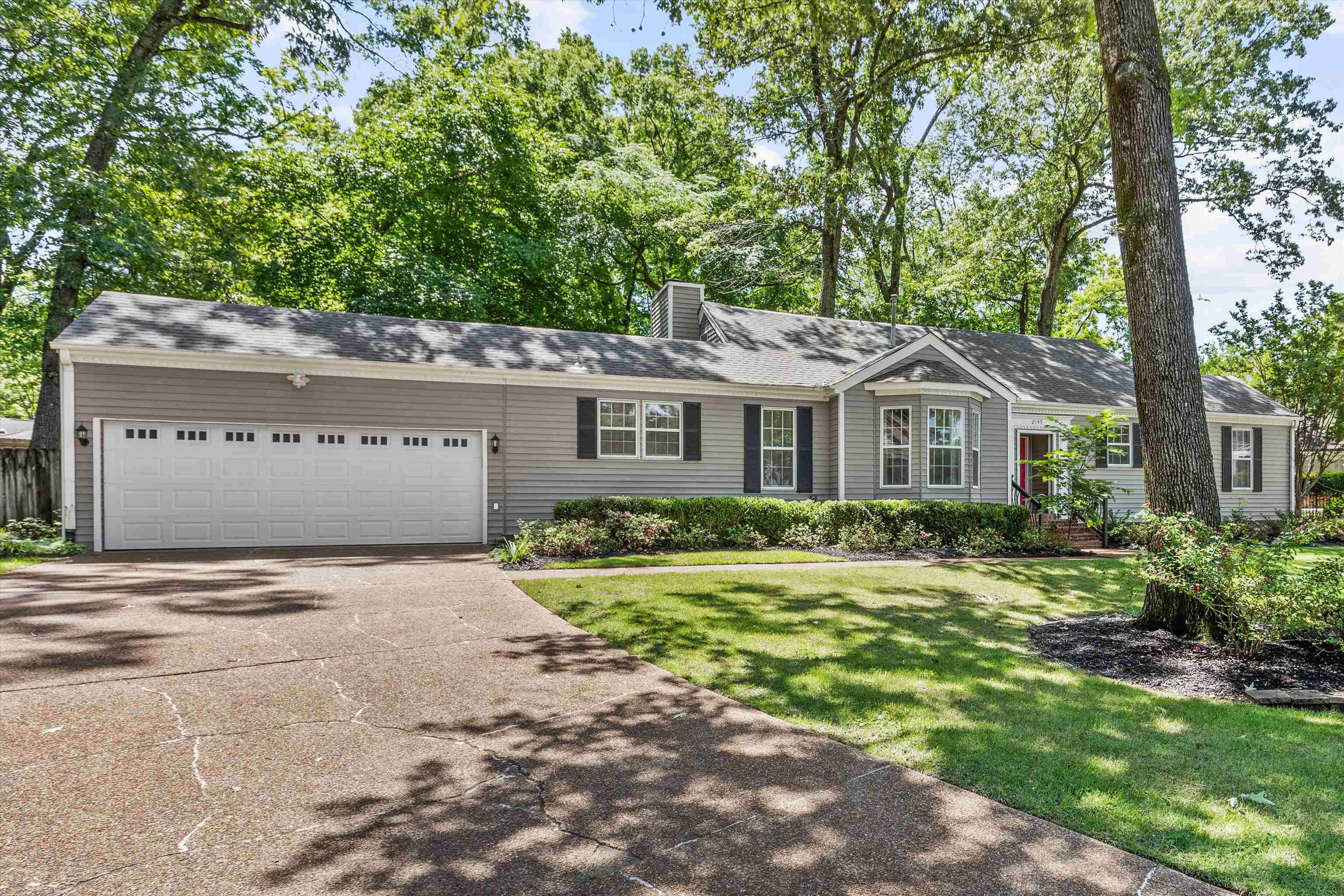 2149 Rolling Valley Dr Property Photo 1