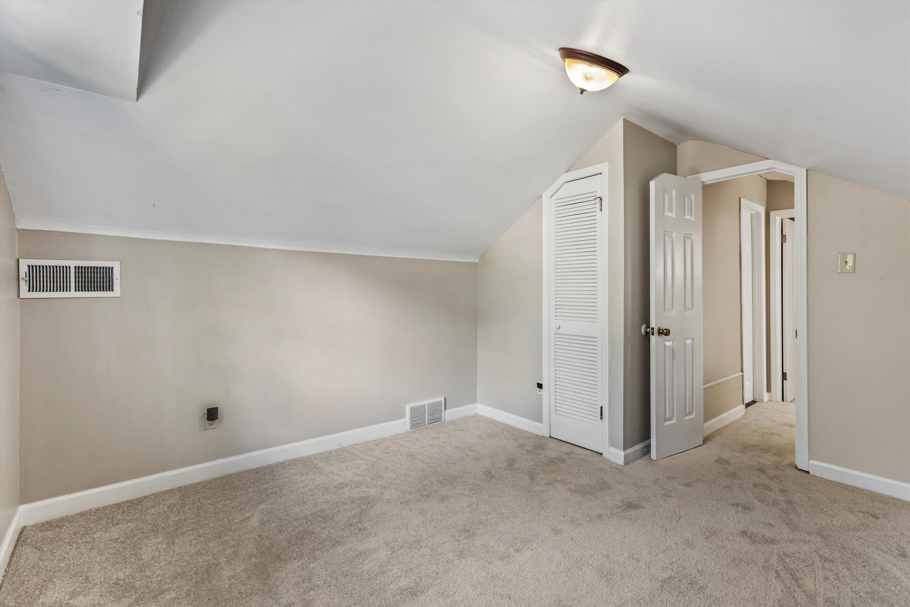 2149 Rolling Valley Dr Property Photo 29