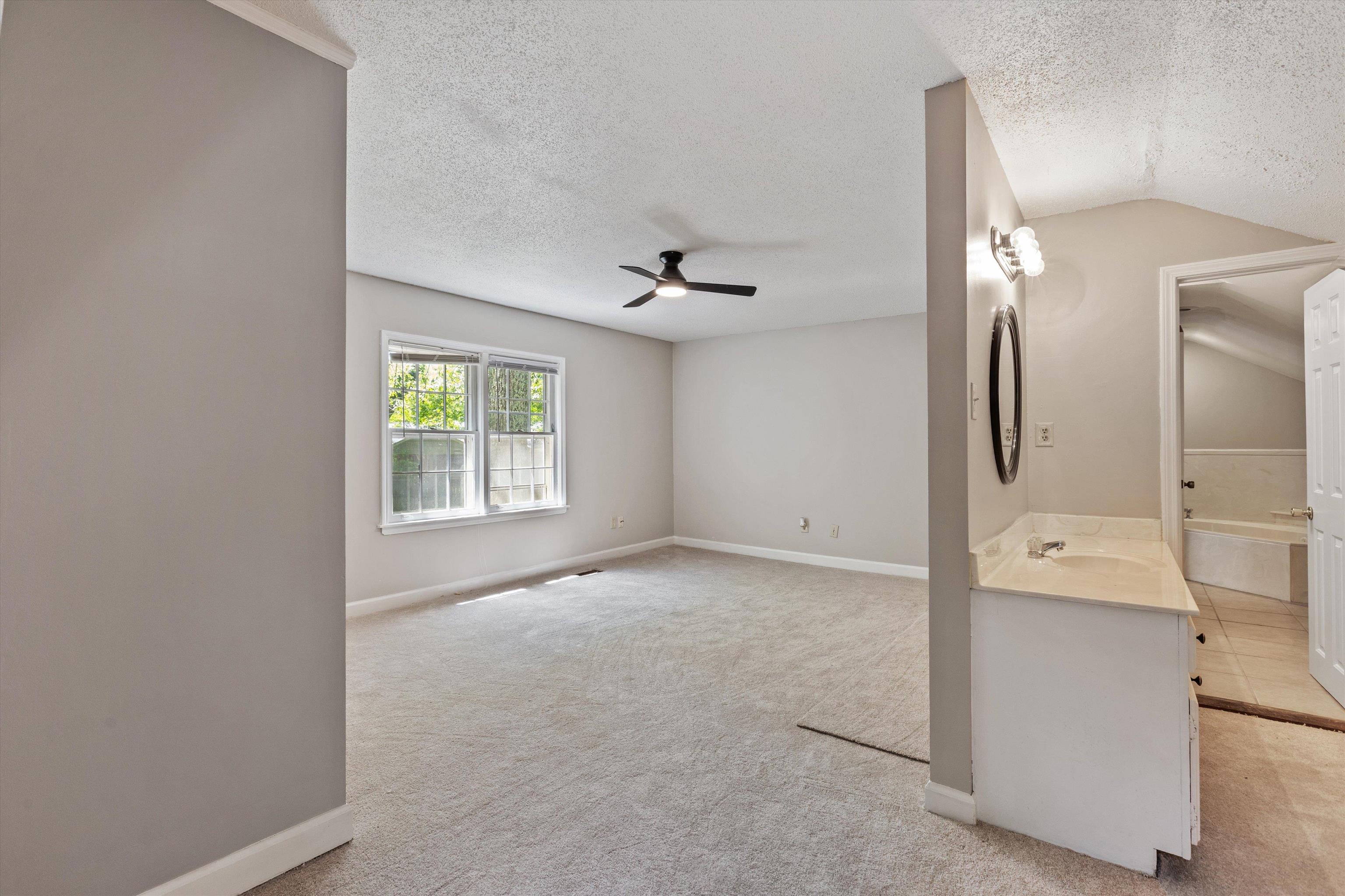 2149 Rolling Valley Dr Property Photo 31