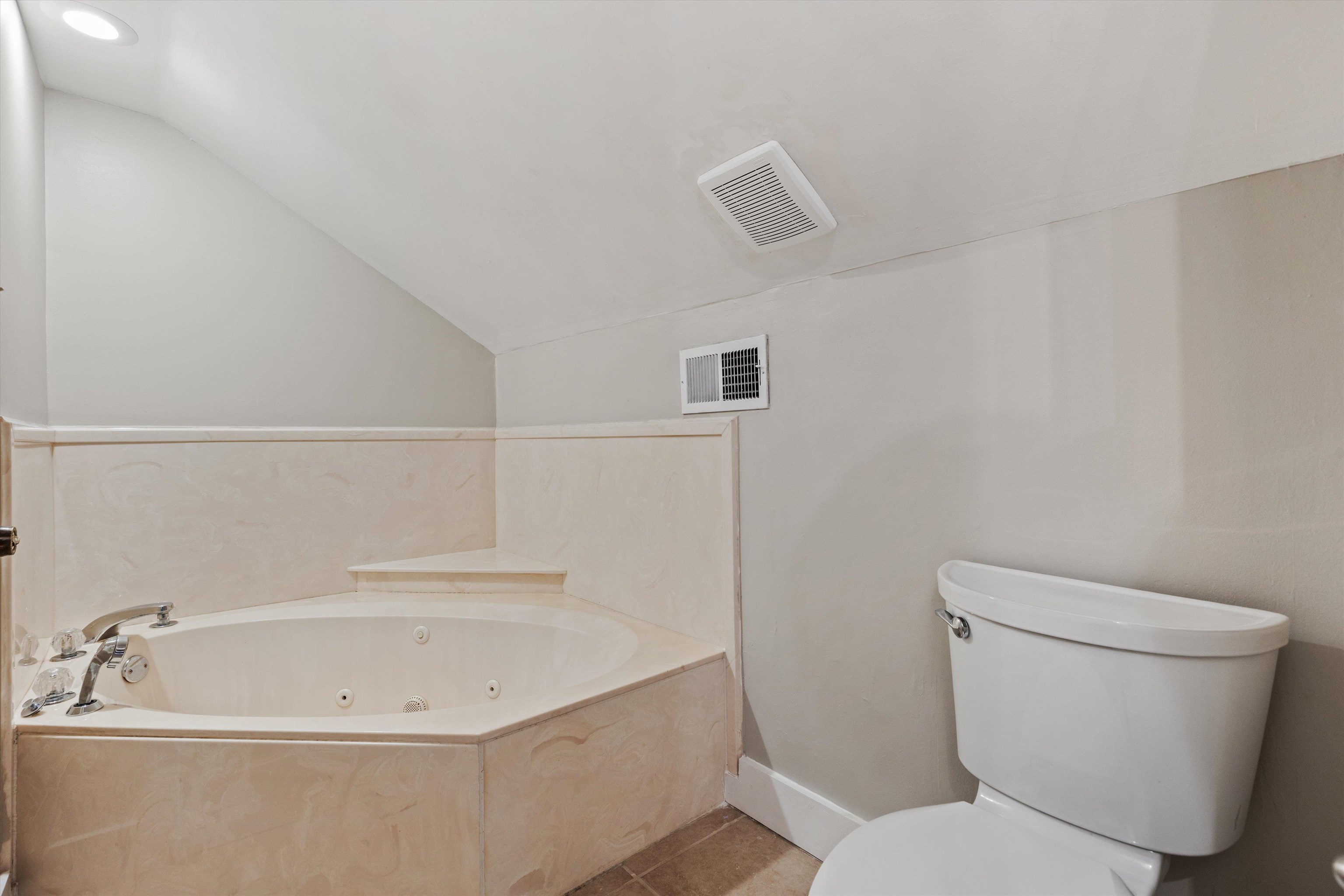2149 Rolling Valley Dr Property Photo 33